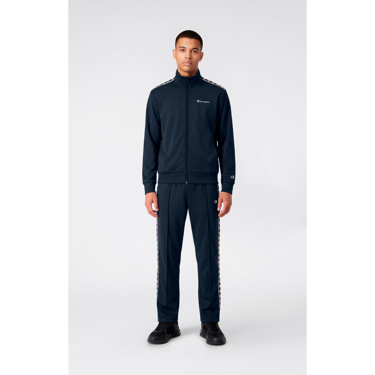 TRACKSUIT_222262_BS538_Image_2