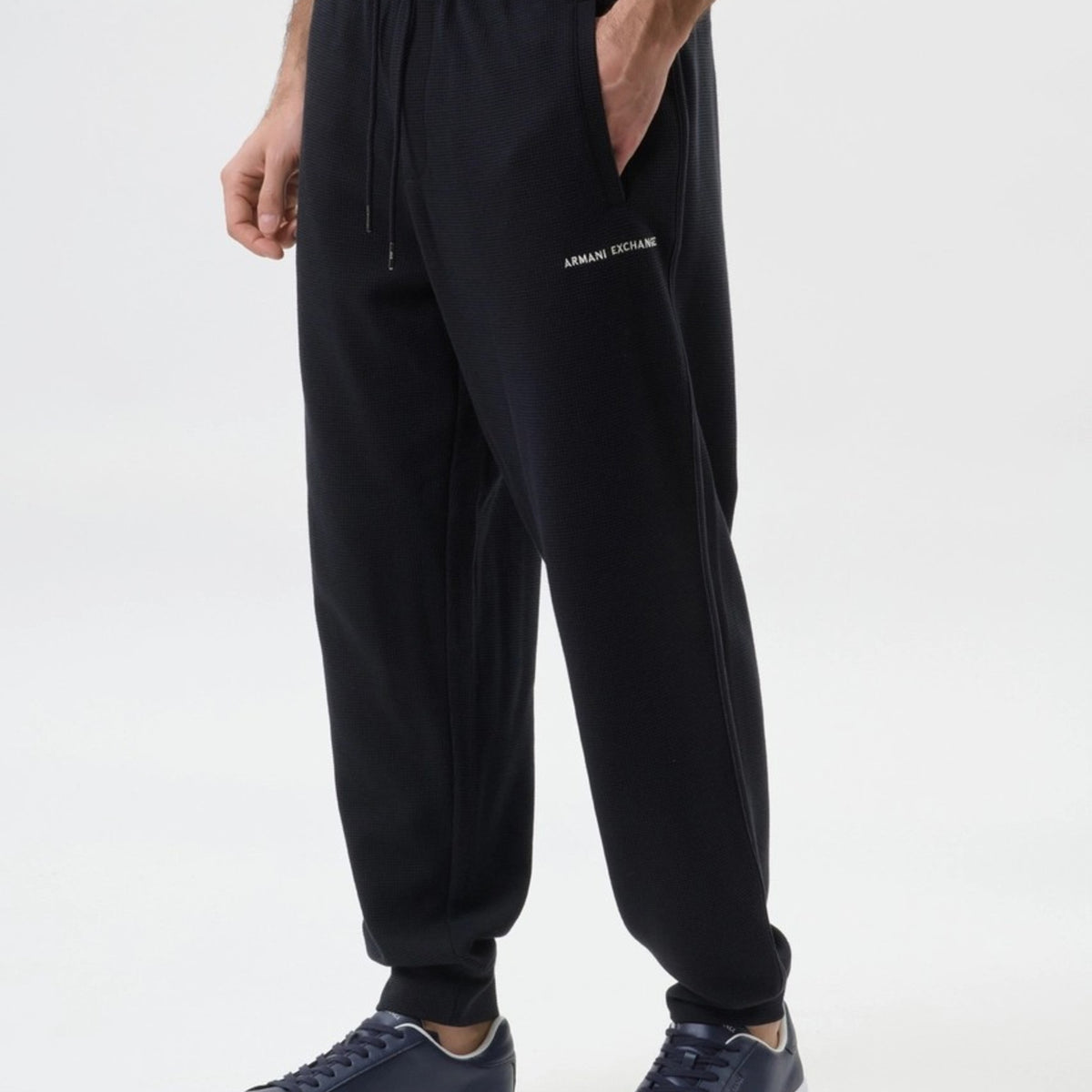 TROUSER_XM002328AF21870_UB101_Image_2