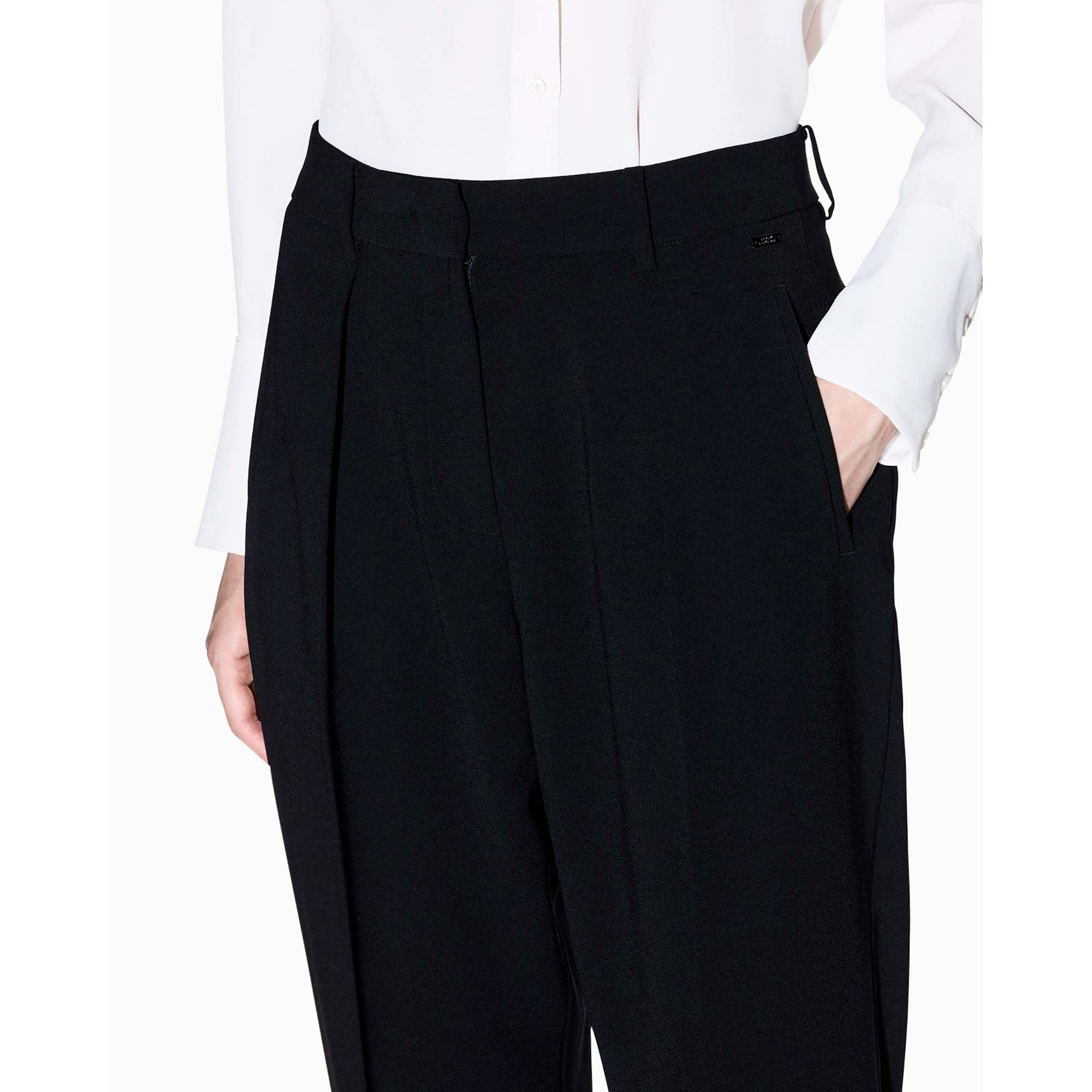 TROUSER_XW000664AF10872_UC001_Image_4