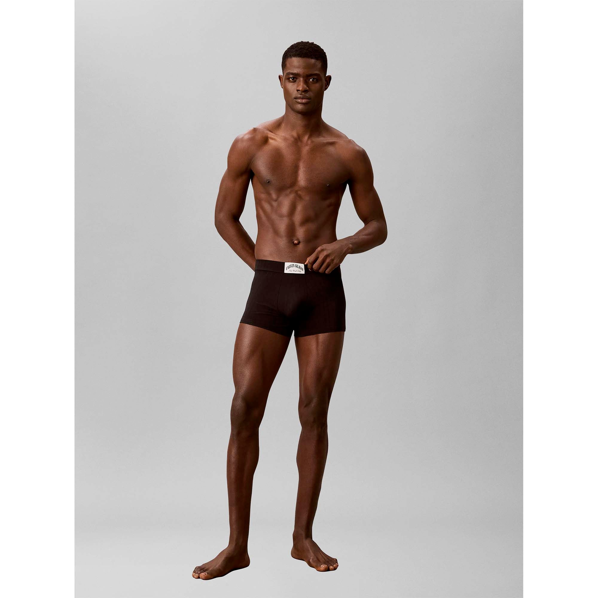 TRUNK_LV00NB4504_UB1_Image_6