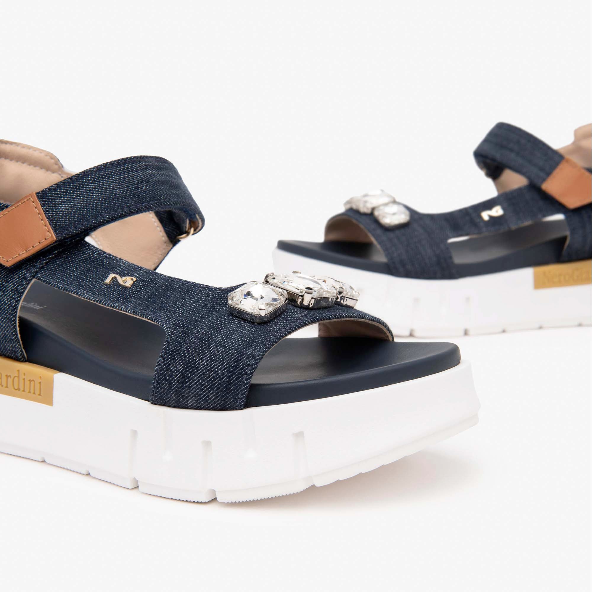 TTINTO_9_ARMENIA_COGNAC_TR_VENEZIA_8066_LIGH_E513691D_214_Image_3