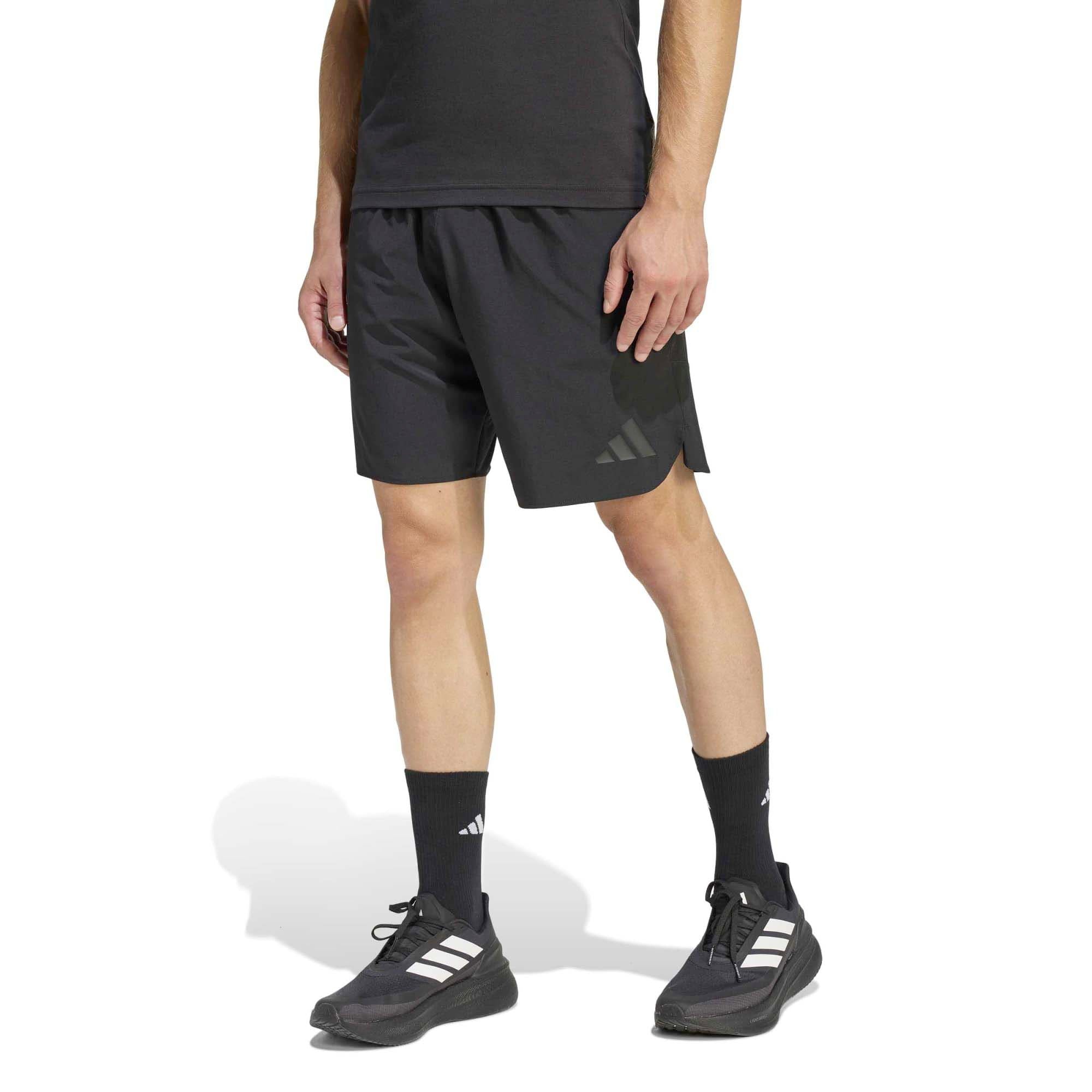 TT_SHORTS_JM5542_BLACKBL_Image_2