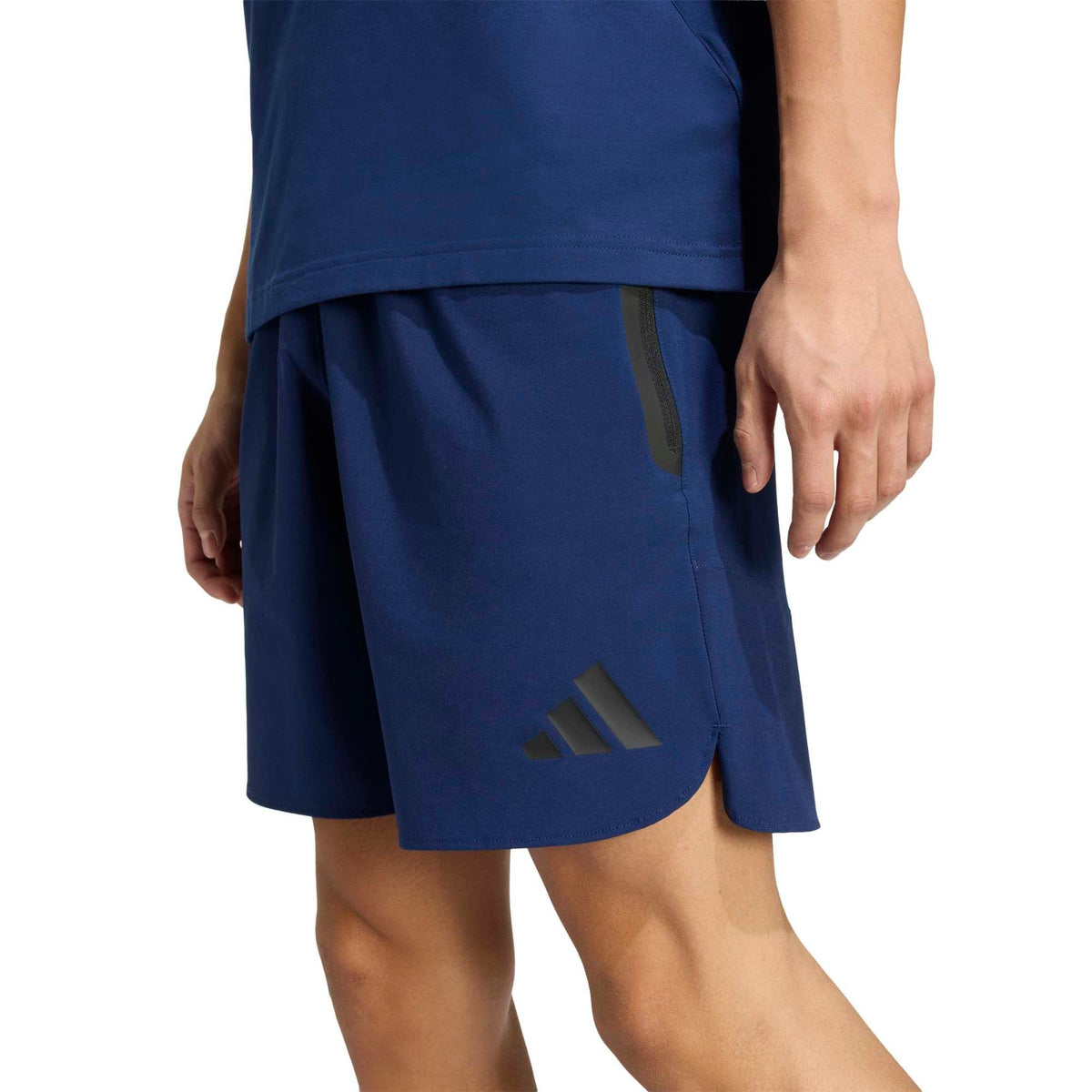 TT_SHORTS_KE8370_TENABLB_Image_4