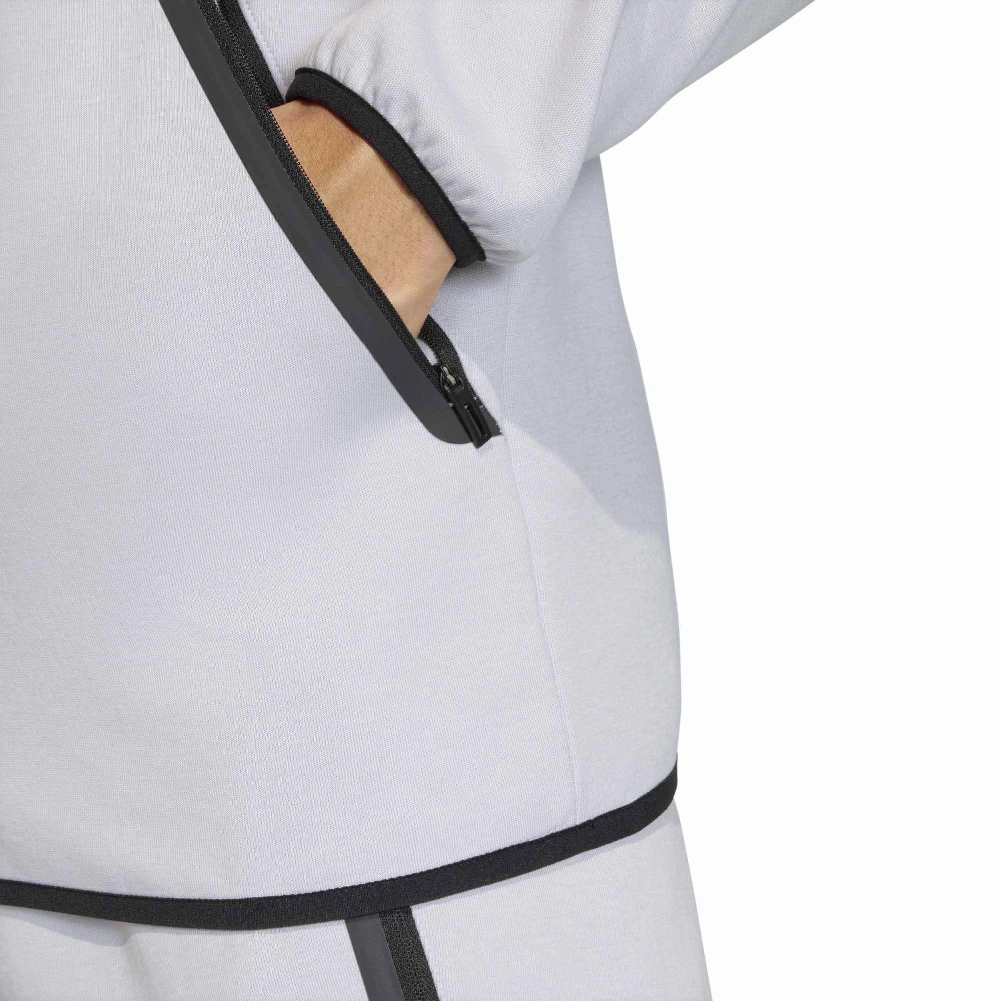 TT_SW_HD_KF6077_TMLGGR_Image_5