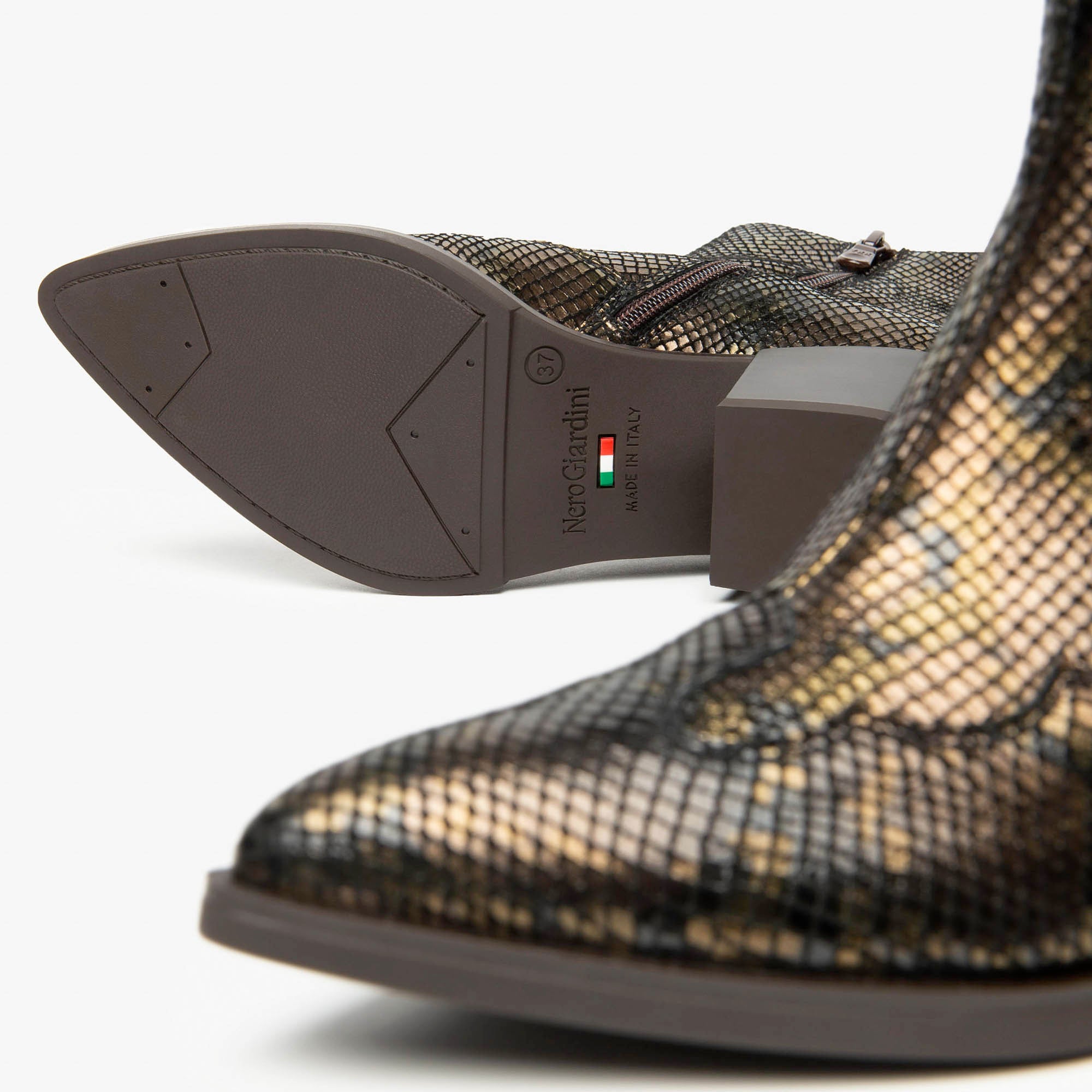 TURANDOT_TPU_BADIA_I513910D_356_Image_4