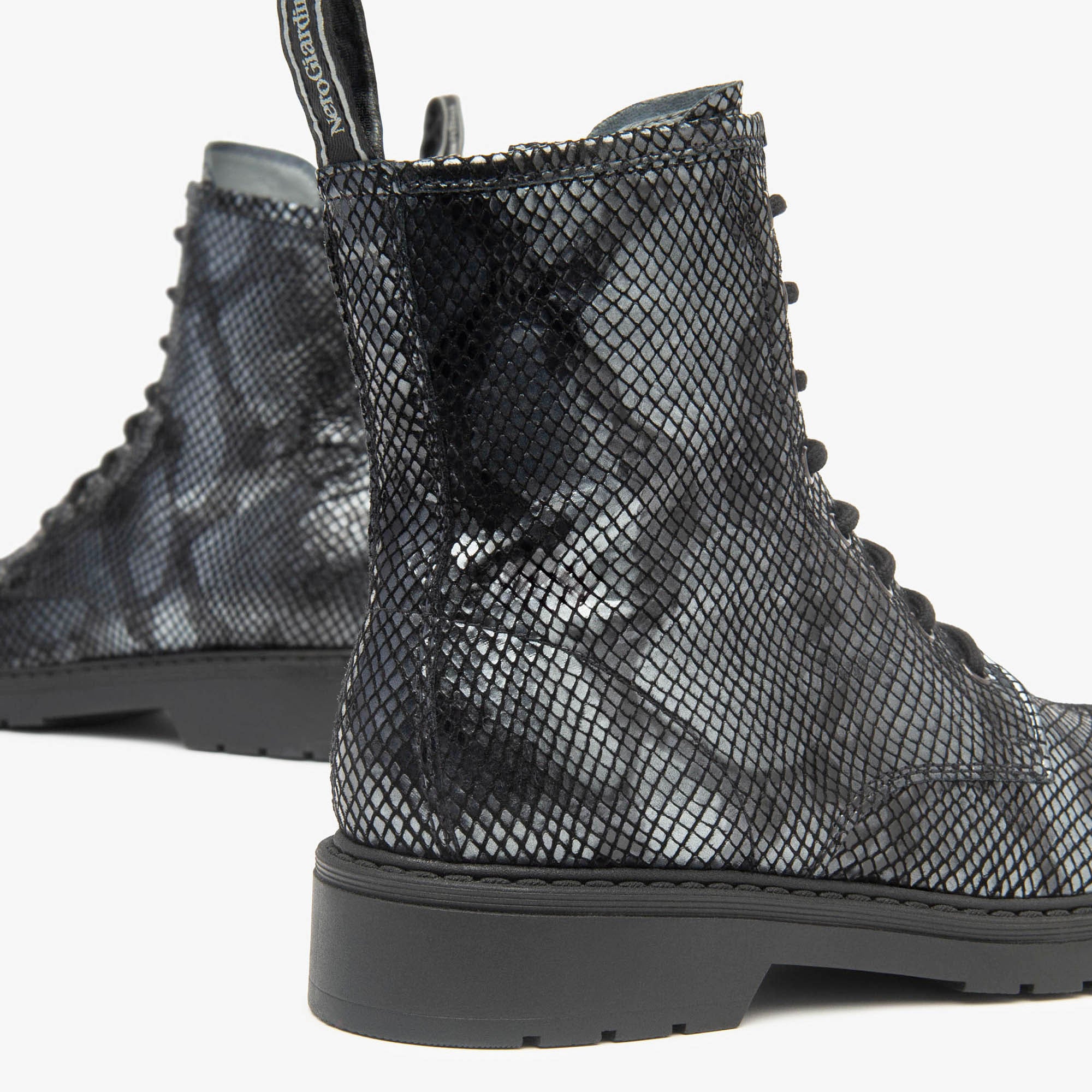 TURANDOT_TR_PADOVA_LIGHT_NERO_I513946D_712_Image_4