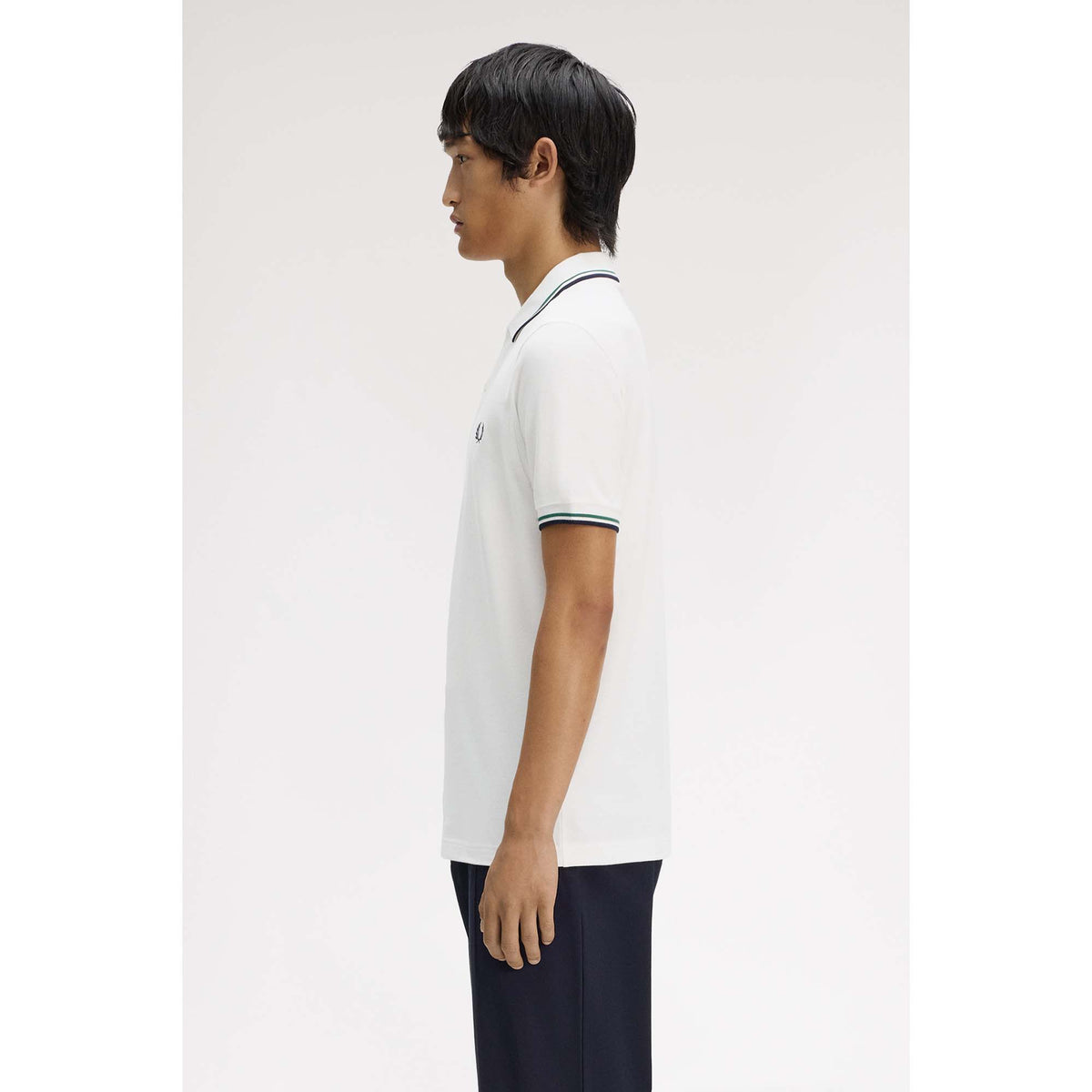 TWIN_TIPPED_FRED_PERRY_SHIRT_M3600_02C_Image_3