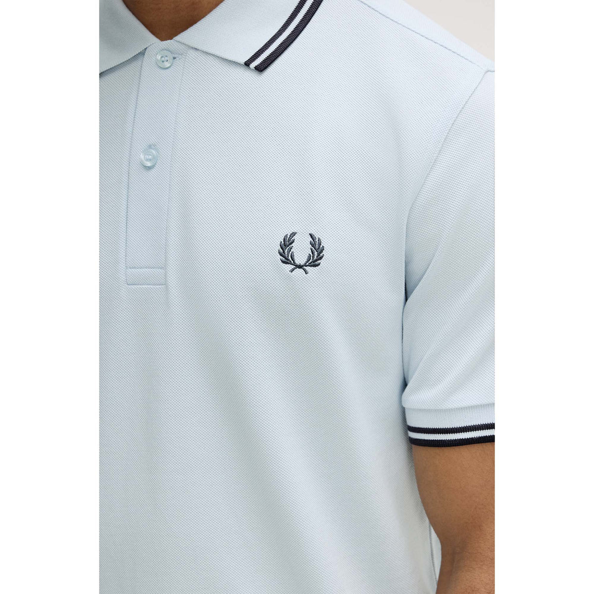 TWIN_TIPPED_FRED_PERRY_SHIRT_M3600_03C_Image_6