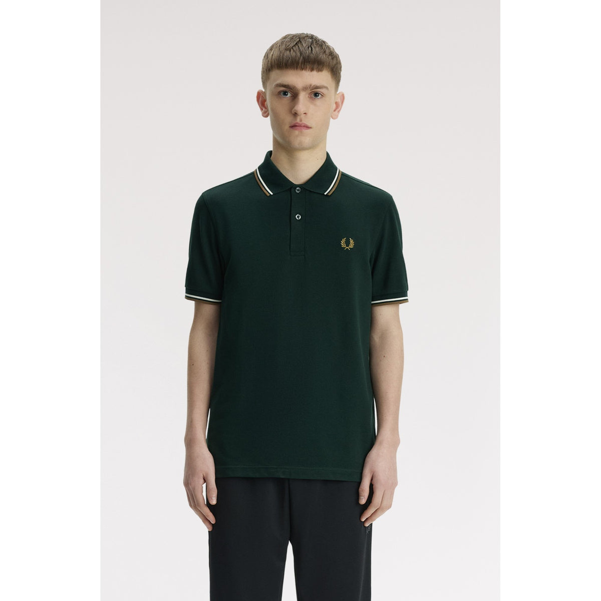 TWIN_TIPPED_FRED_PERRY_SHIRT_M3600_50D_Image_2