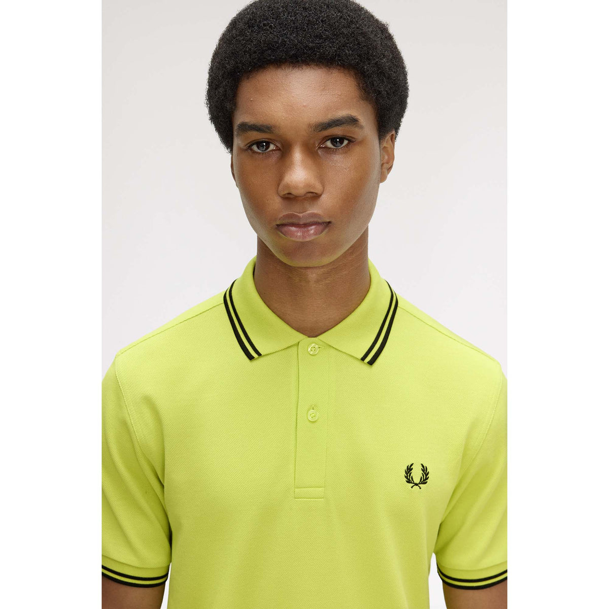 TWIN_TIPPED_FRED_PERRY_SHIRT_M3600_84B_Image_5