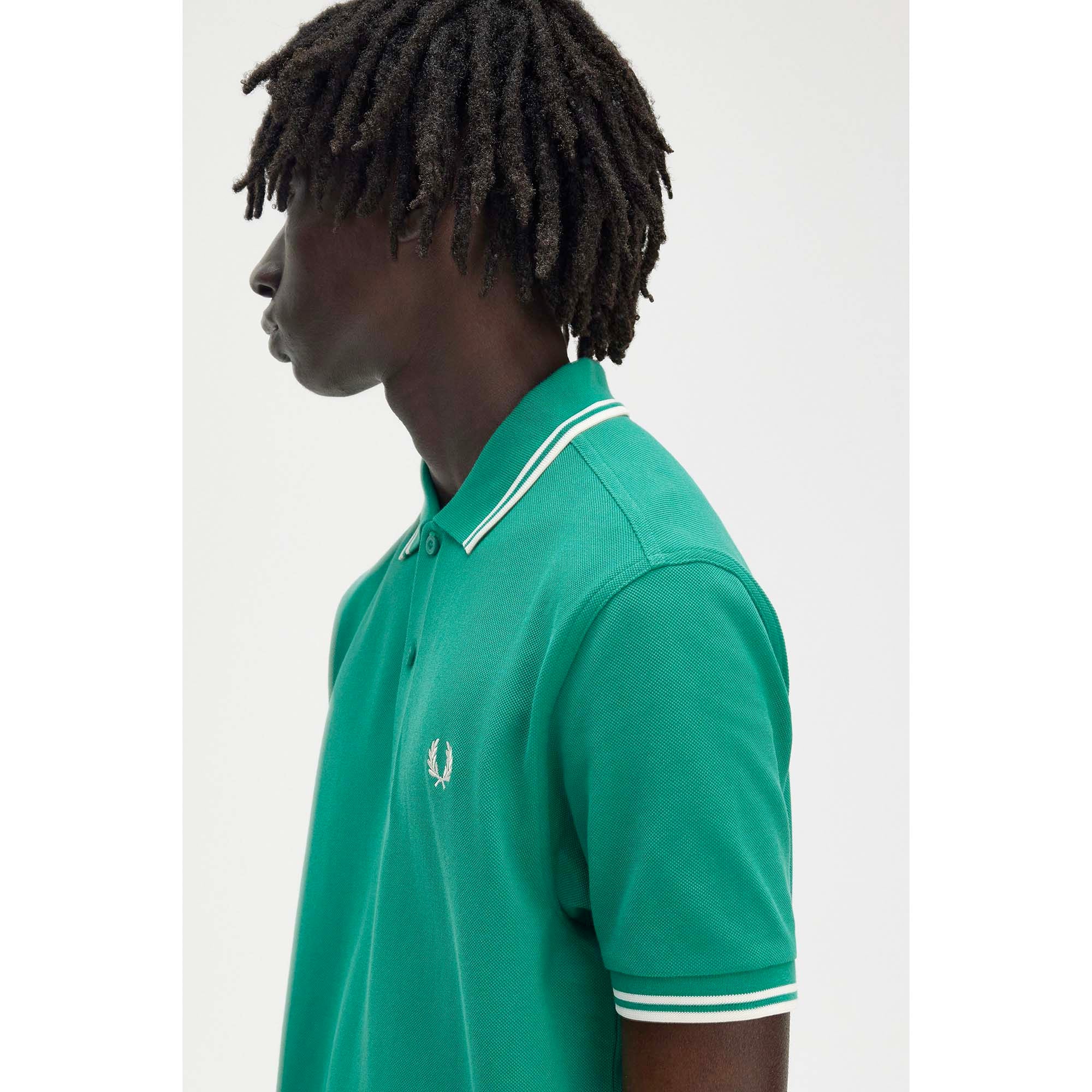 TWIN_TIPPED_FRED_PERRY_SHIRT_M3600_Y37_Image_4