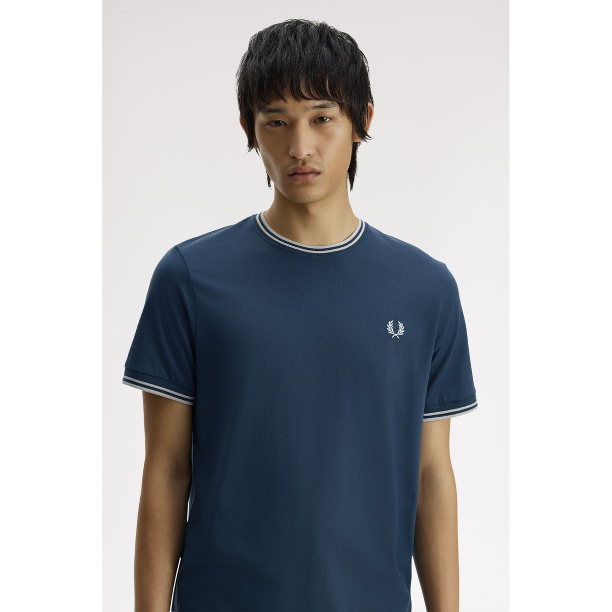 TWIN_TIPPED_T-SHIRT_M1588_80D_Image_5