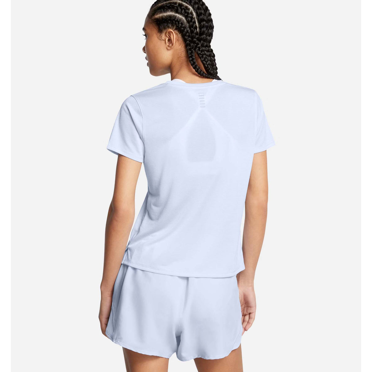 UA_LAUNCH_SHORTSLEEVE_771382434_464_Image_4