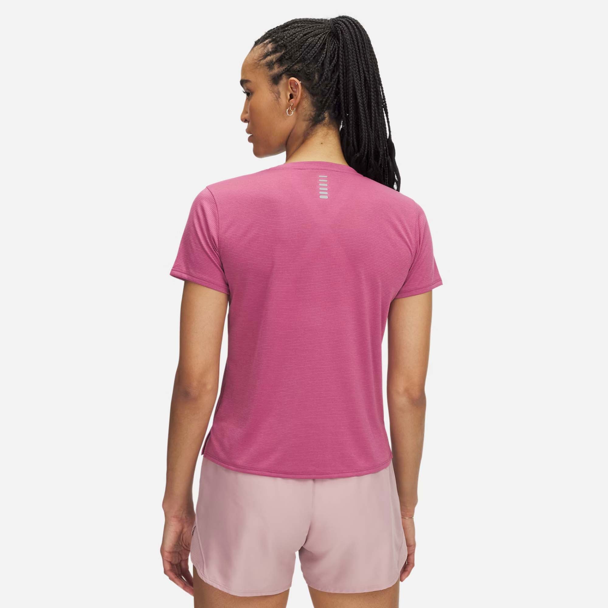 UA_LAUNCH_SHORTSLEEVE_771382434_659_Image_3