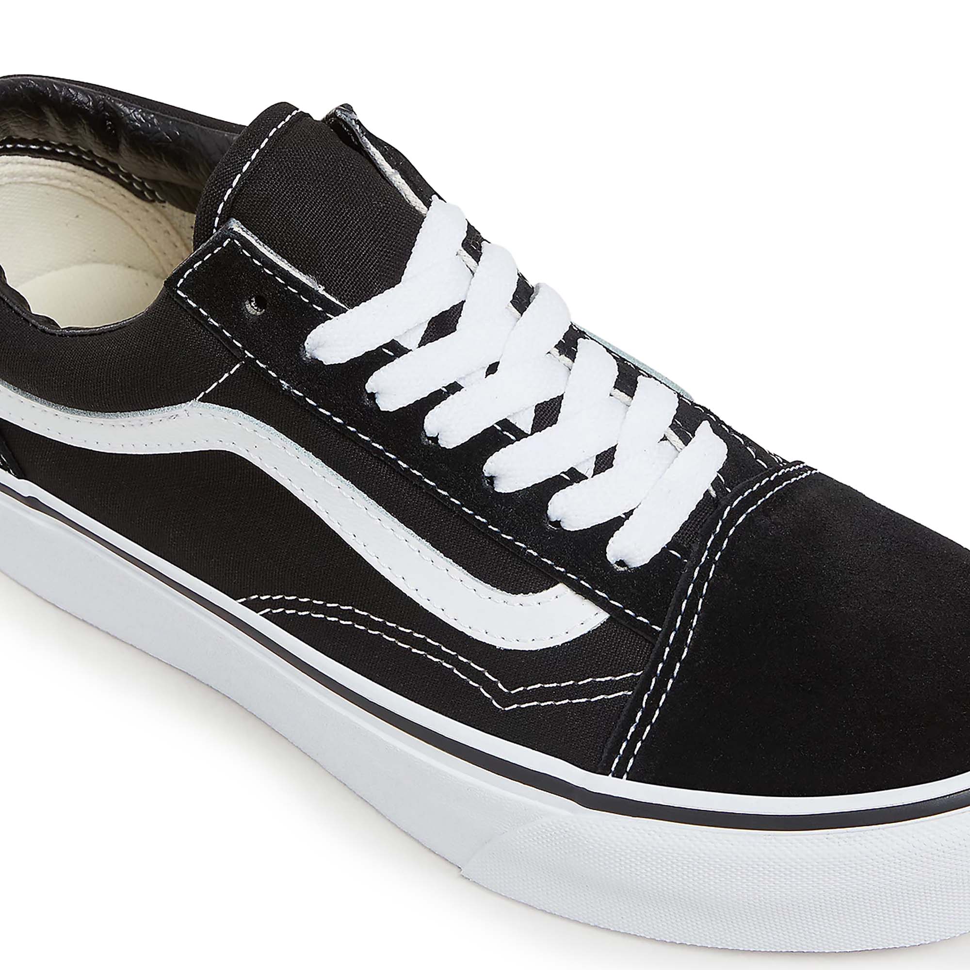 UA_OLD_SKOOL_PLATFORM_VN0A3B3UY28_BLACKWHI_Image_4