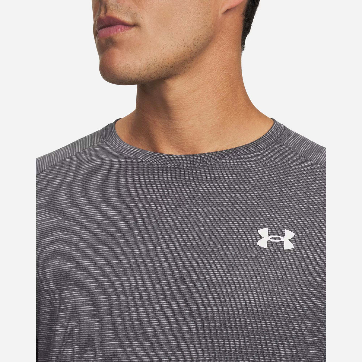 UA_TECH_TEXTURED_SS_771382796_026_Image_4