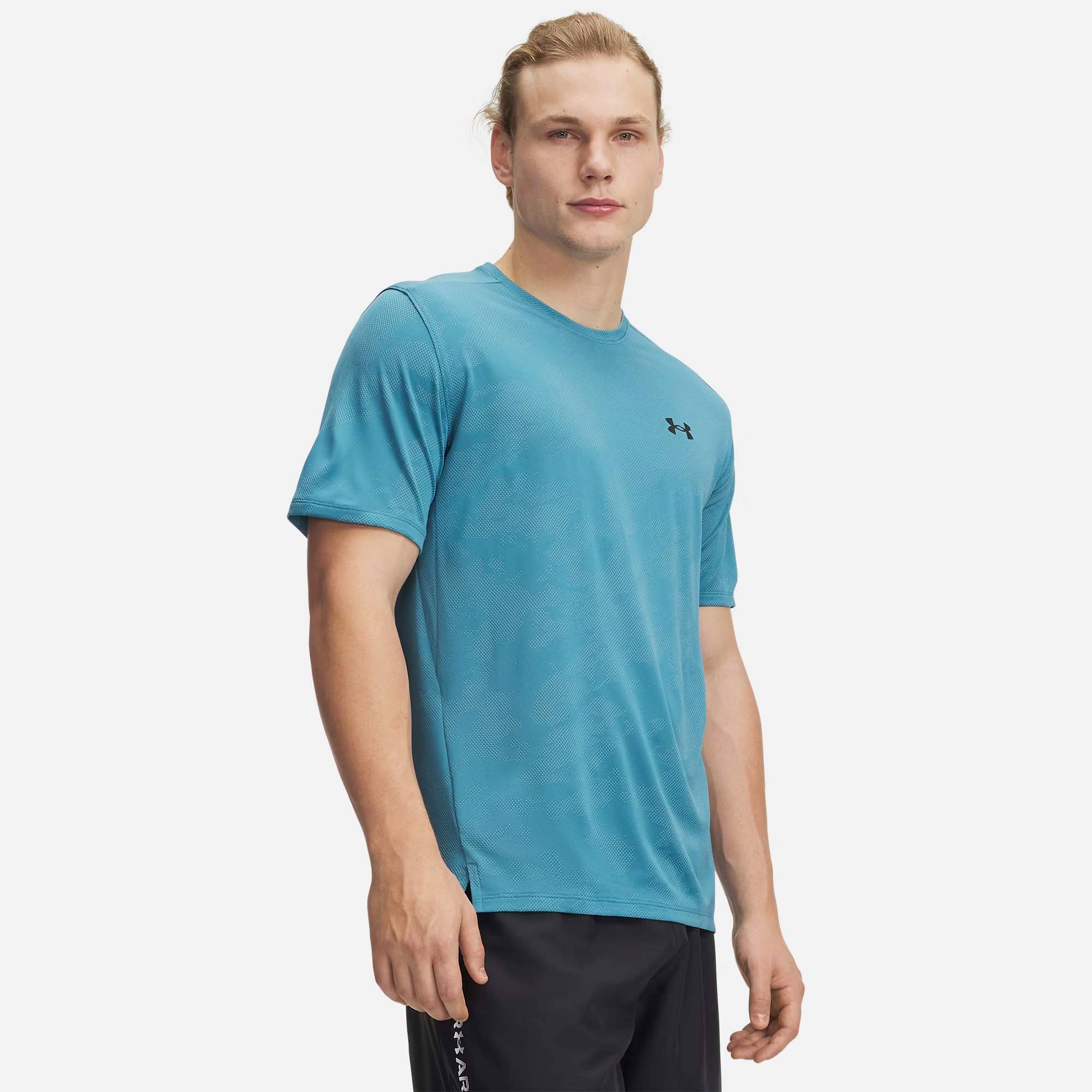 UA_TECH_VENT_JCQRD_SS_771390047_466_Image_2