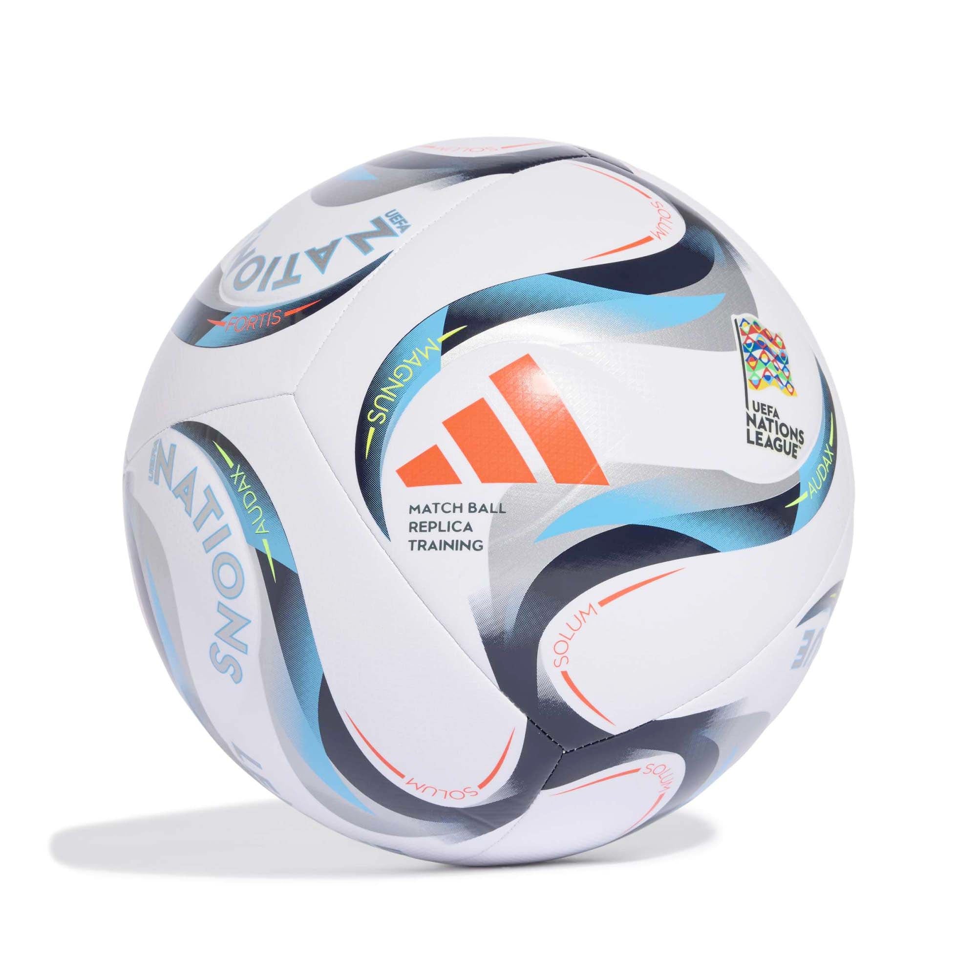 UEFA_NL_TRN_KE7536_WHITELE_Image_1