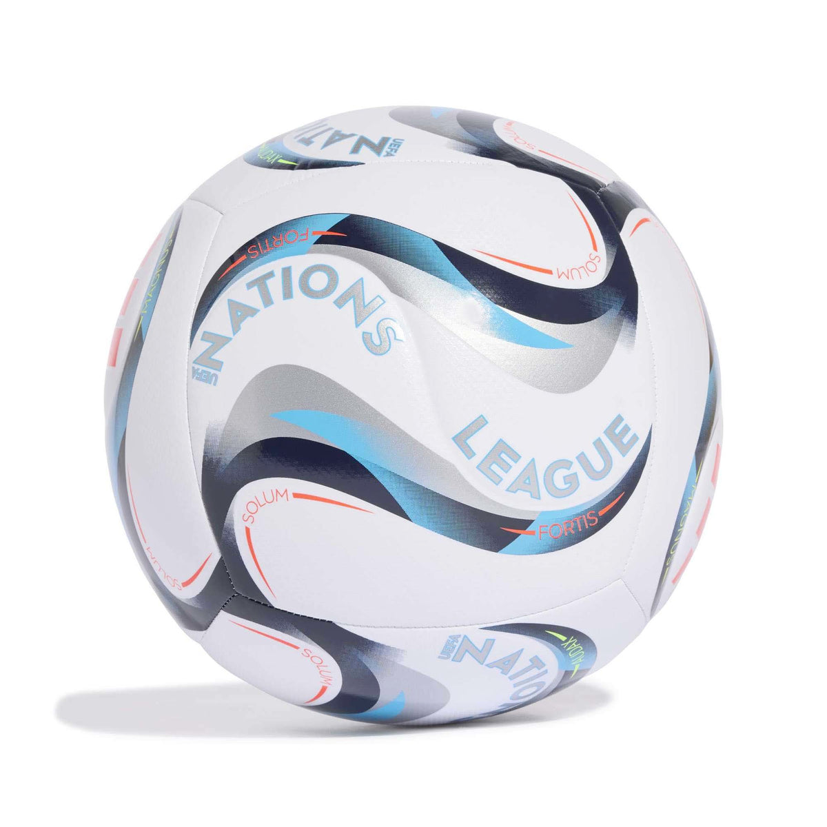 UEFA_NL_TRN_KE7536_WHITELE_Image_2