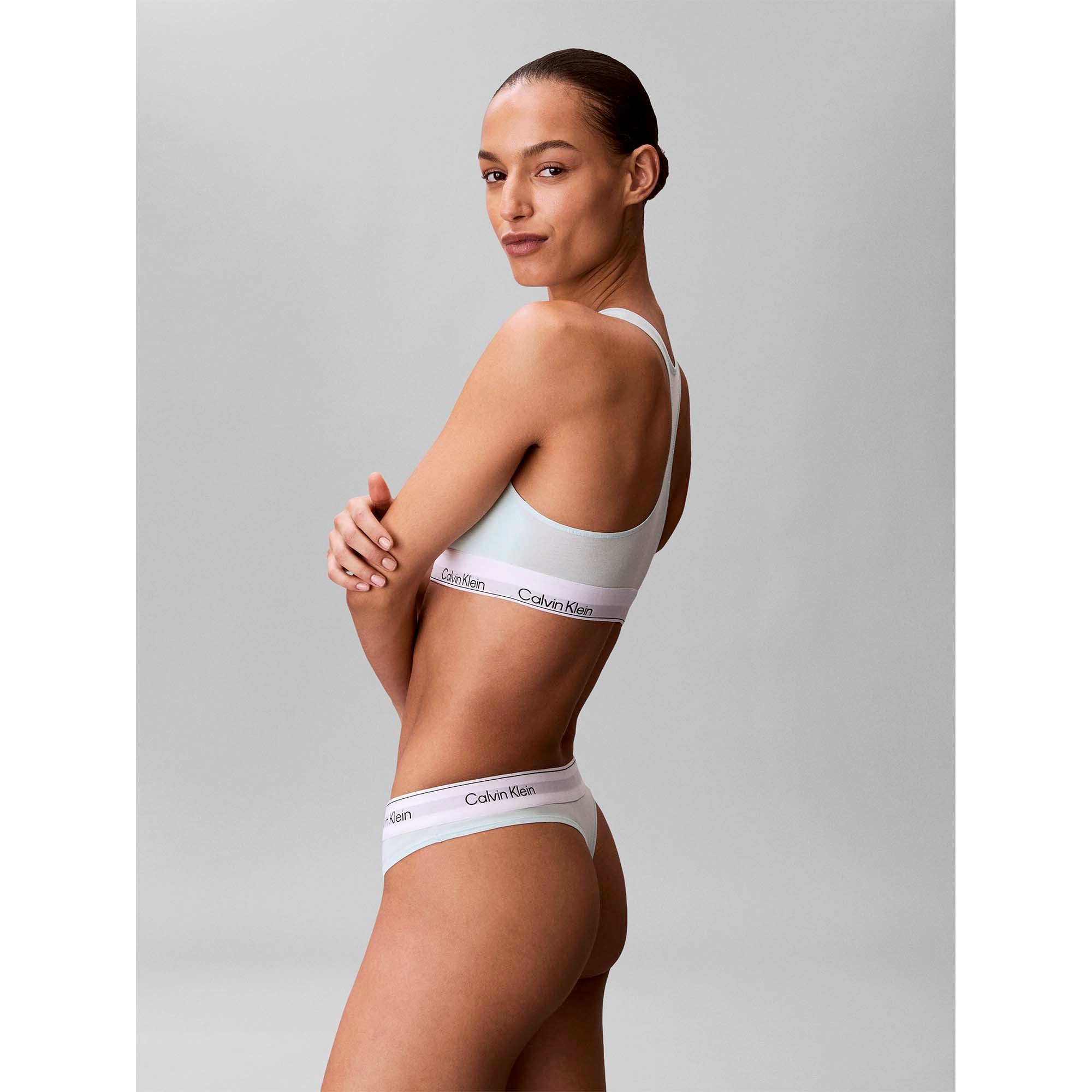 UNLINED_BRALETTE_LV00QF8493_3Q5_Image_4