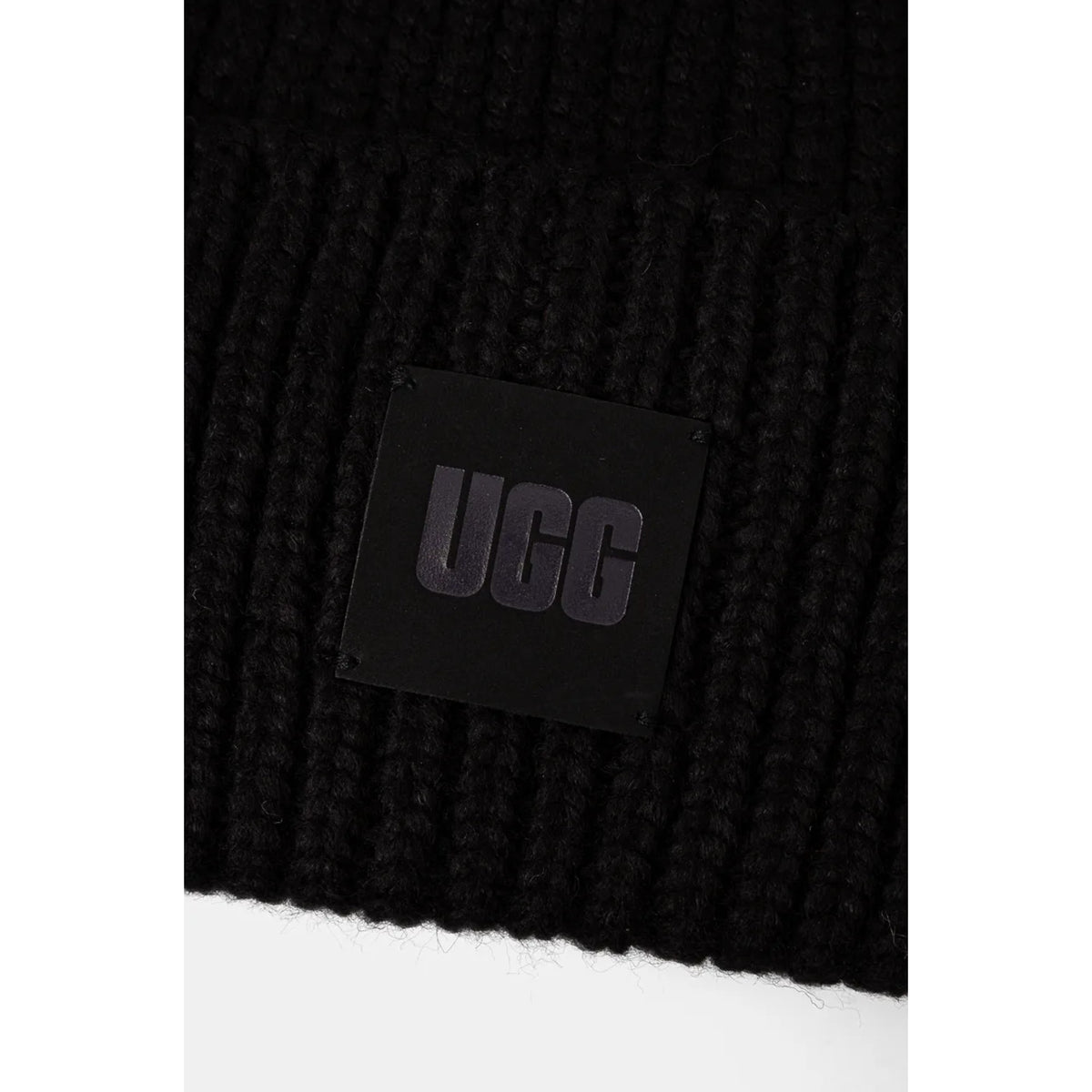 U_CHUNKY_RIB_BEANIE_20061_BLK_Image_2