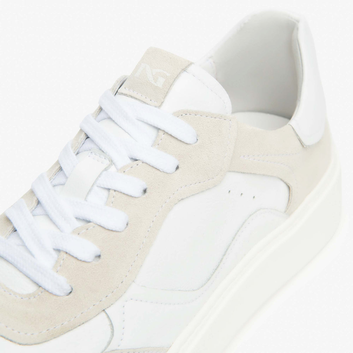 VELOUR_CILE_BIANCO_EVA_RODERO_BIANCO_02_E601151U_714_Image_3