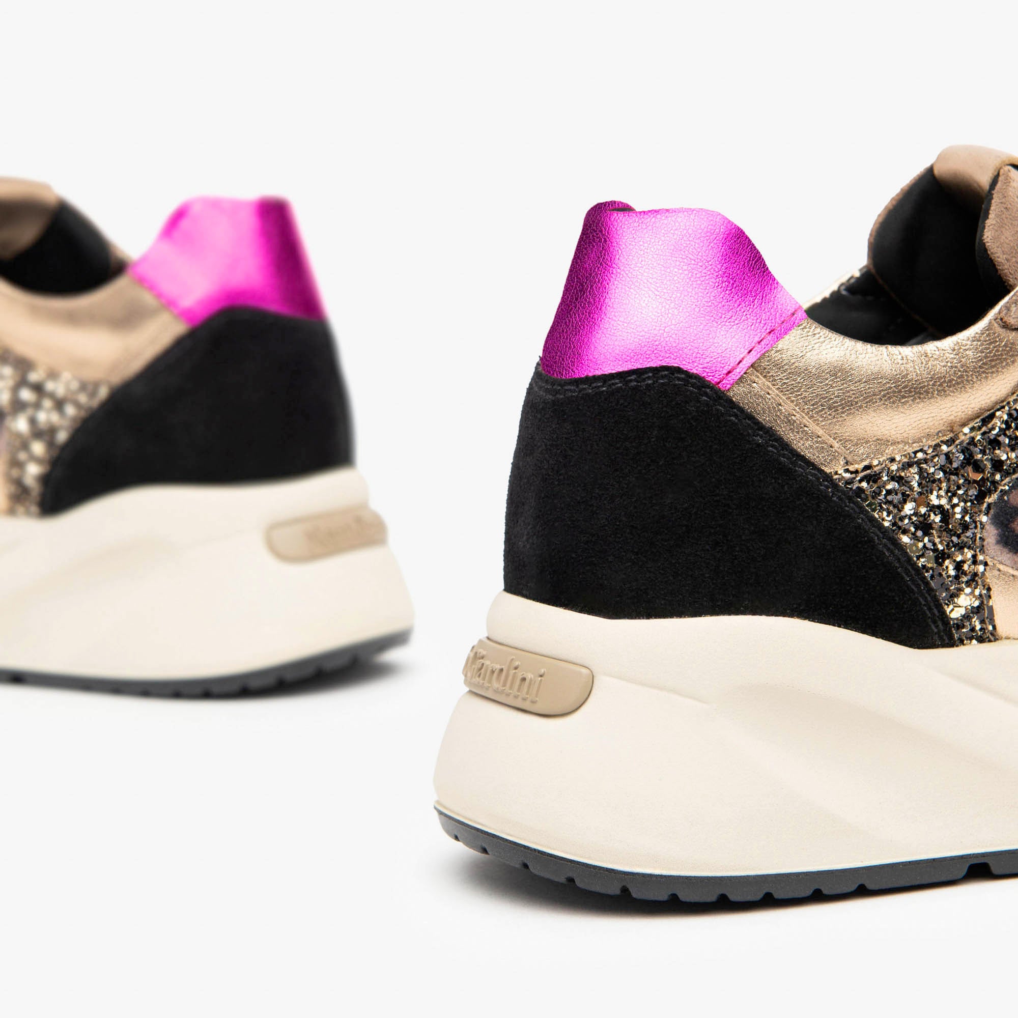 VELOUR_GUANTO_NERO_LAMINATO_SANDALO_TPLUVIA_DIS1_I411531D_442_Image_4