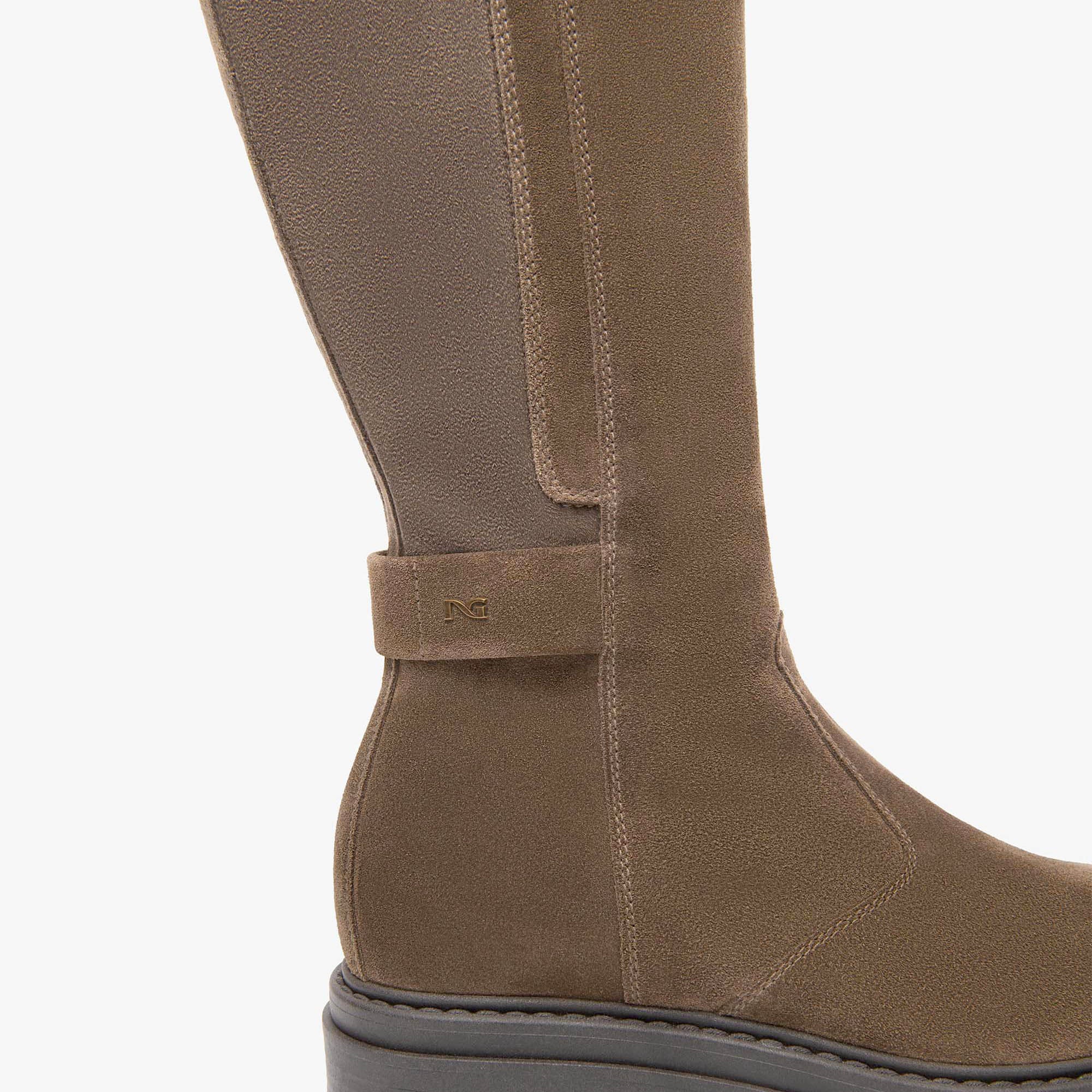 VELOUR_SPAGO_TALCANTARA_SPAGO_7_TR_FOLGARIA_9120_I514843D_427_Image_3