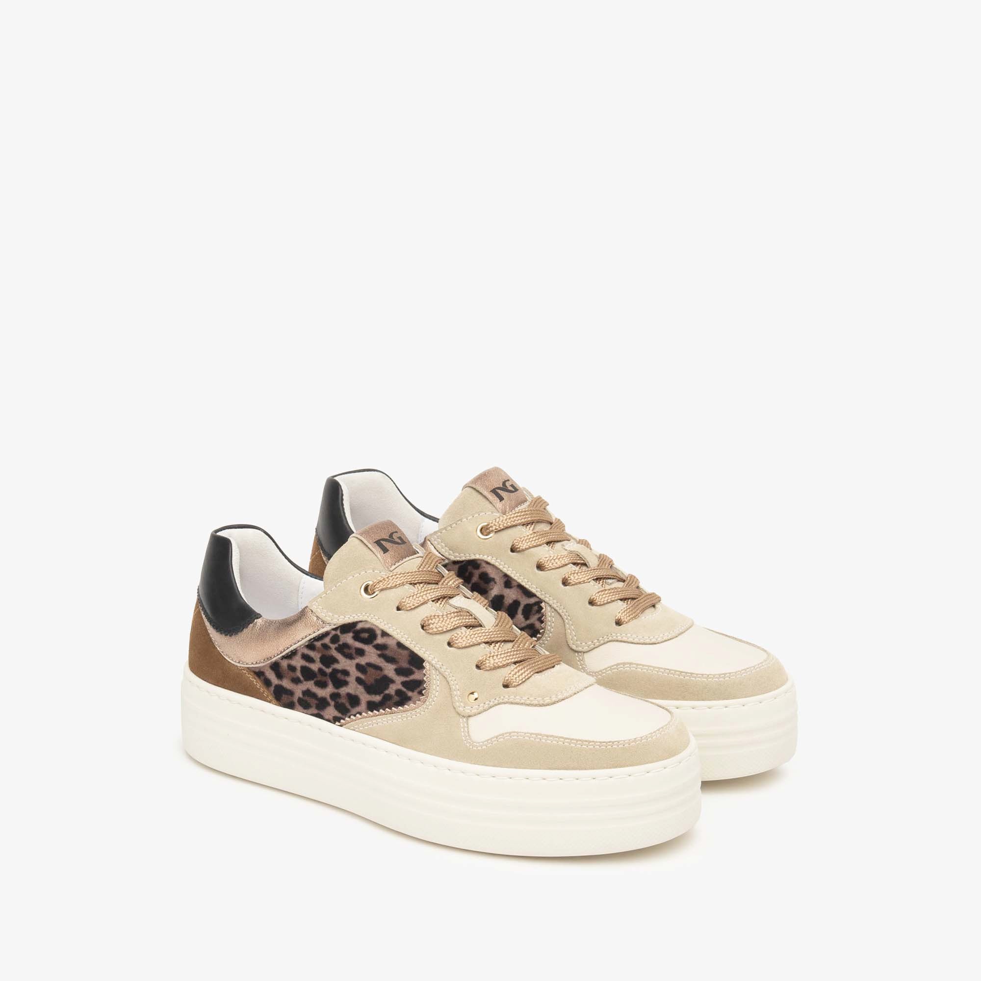 VELOUR_VELVET_MILK_1039_TPLUVIA_DIS1348_BE_LUNAR_I514181D_410_Image_2