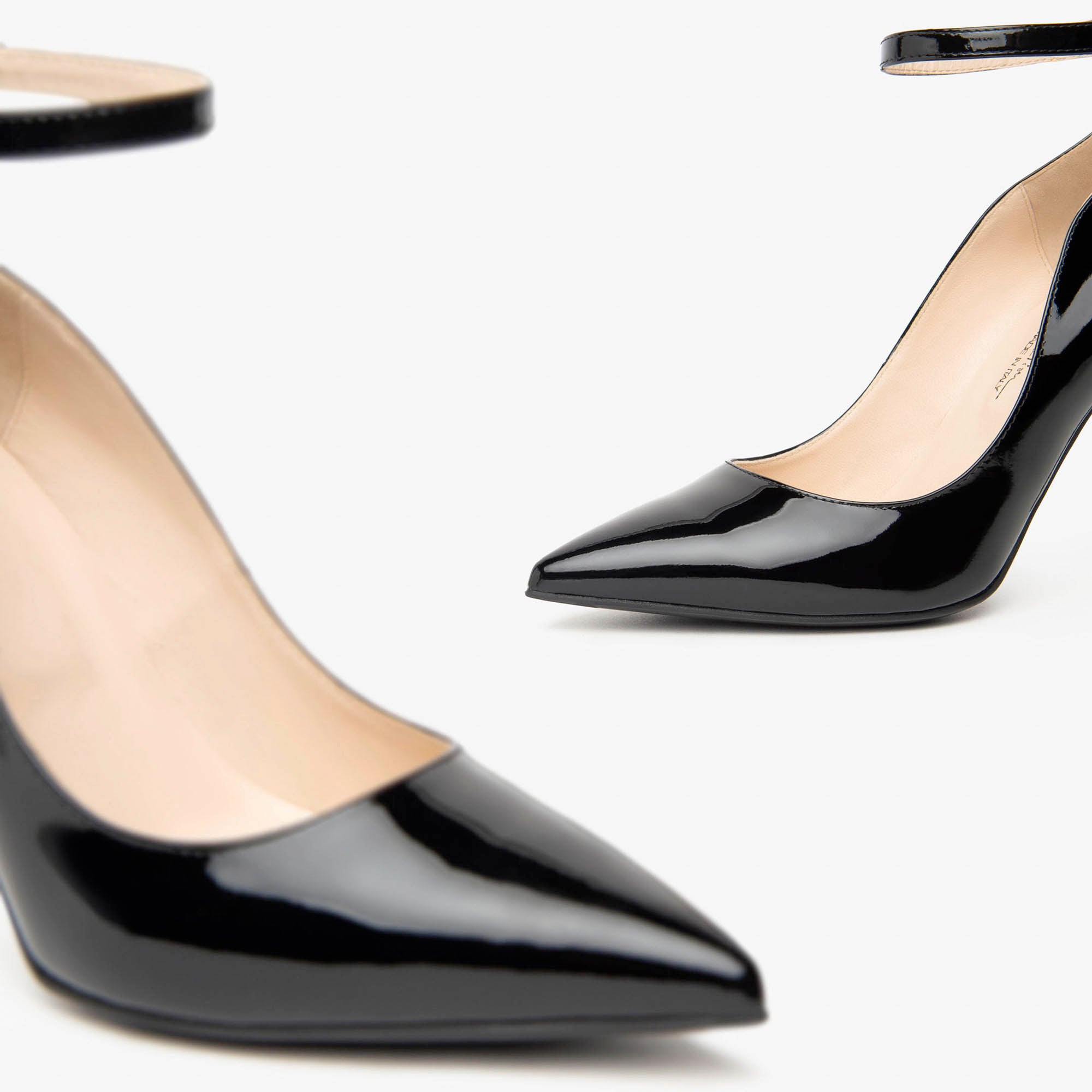 VERNICE_NERO_TPU_BREIA_MISSI_NERO_I410820DE_100_Image_3