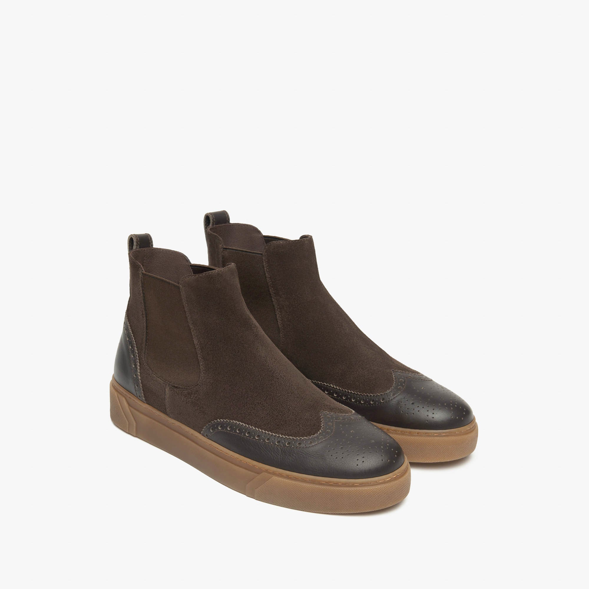 VIENNA_3751_AROLD_TR_ISEO_1005_AMBRA_3_I500952U_300_Image_2