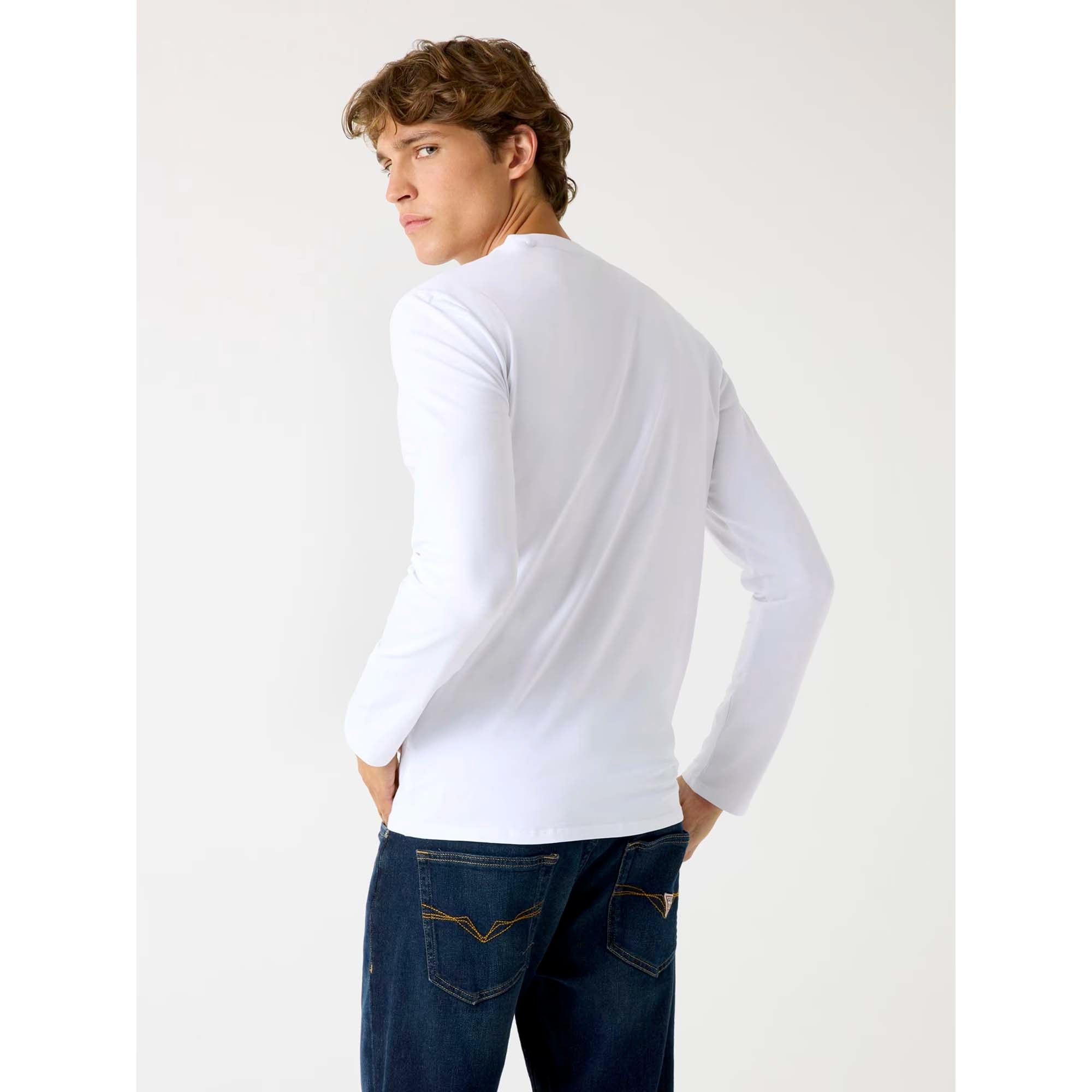 VN_LS_CORE_TEE_M2YI08J1314_G011_Image_3