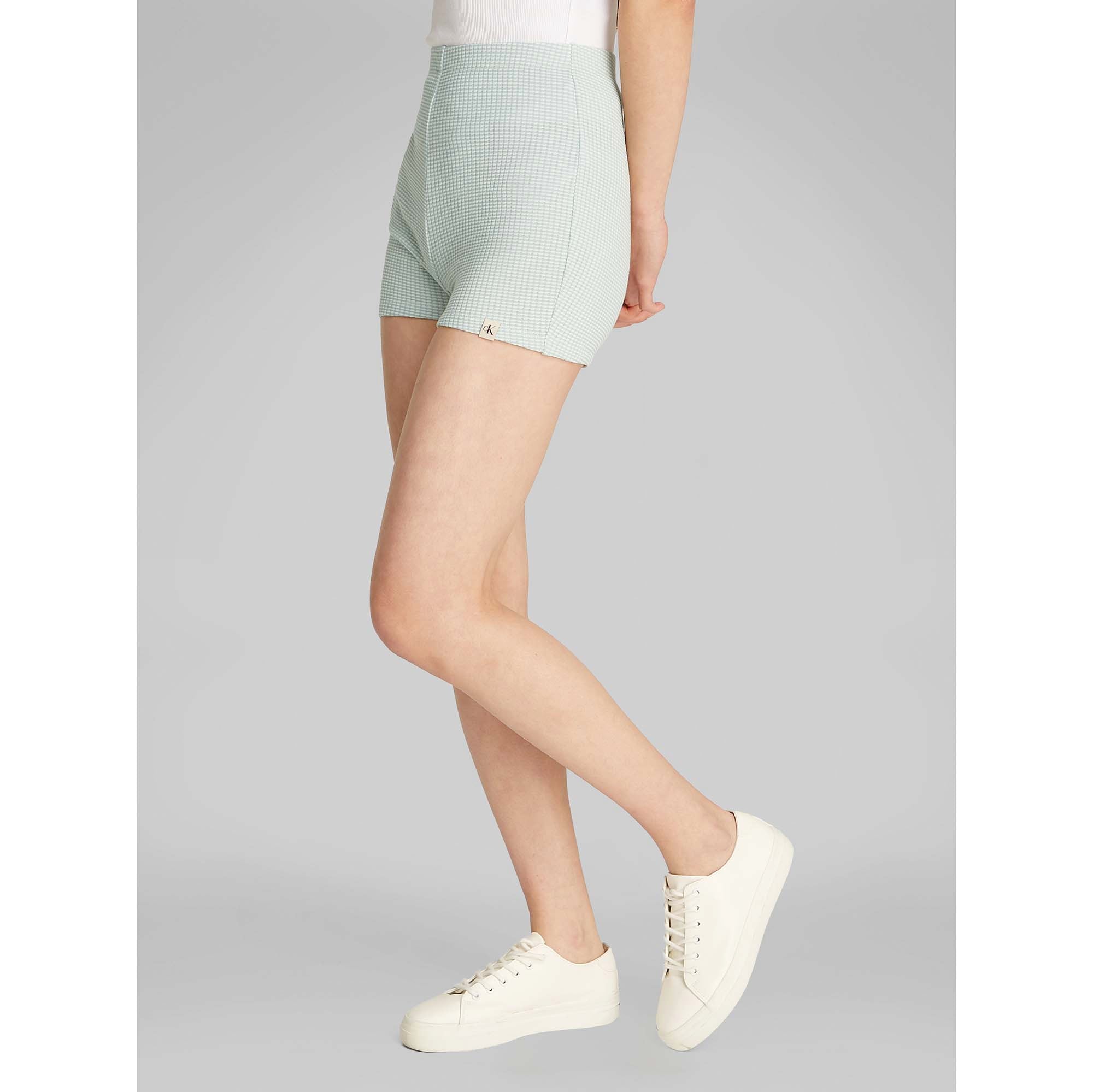 WAFFLE_TEXTURE_SHORT_J20J225409_CDV_Image_5