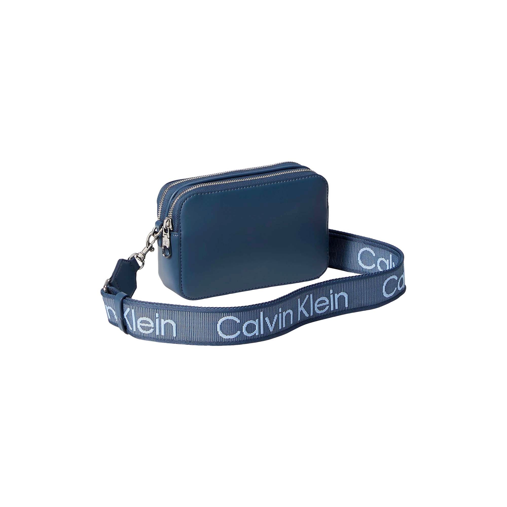 WEBBING_DOUBLE_STRAP_CAMERA_BAG_LV04F3165G_RO3_Image_2