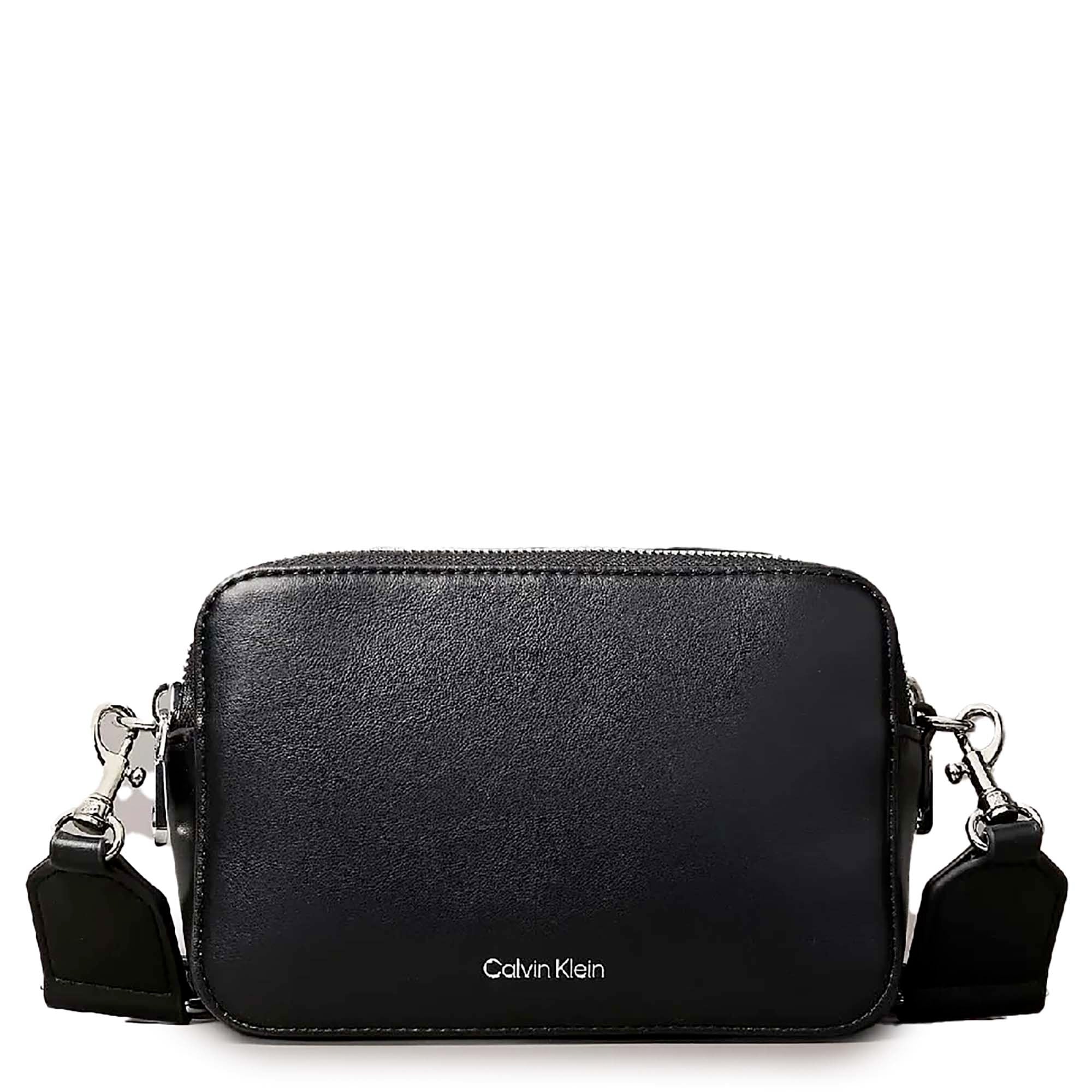 WEBBING_DOUBLE_STRAP_CAMERA_BAG_LV04F3165G_YIP_Image_1