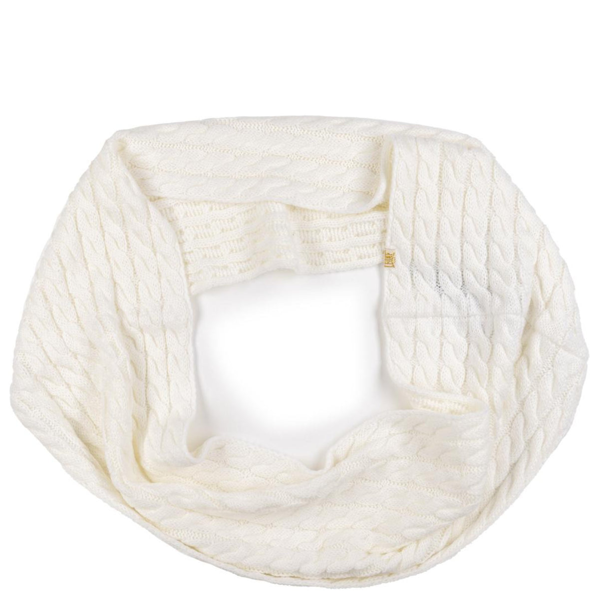 WINTER_KNITTED_SCARF_X6206H9K02_01_Image_1