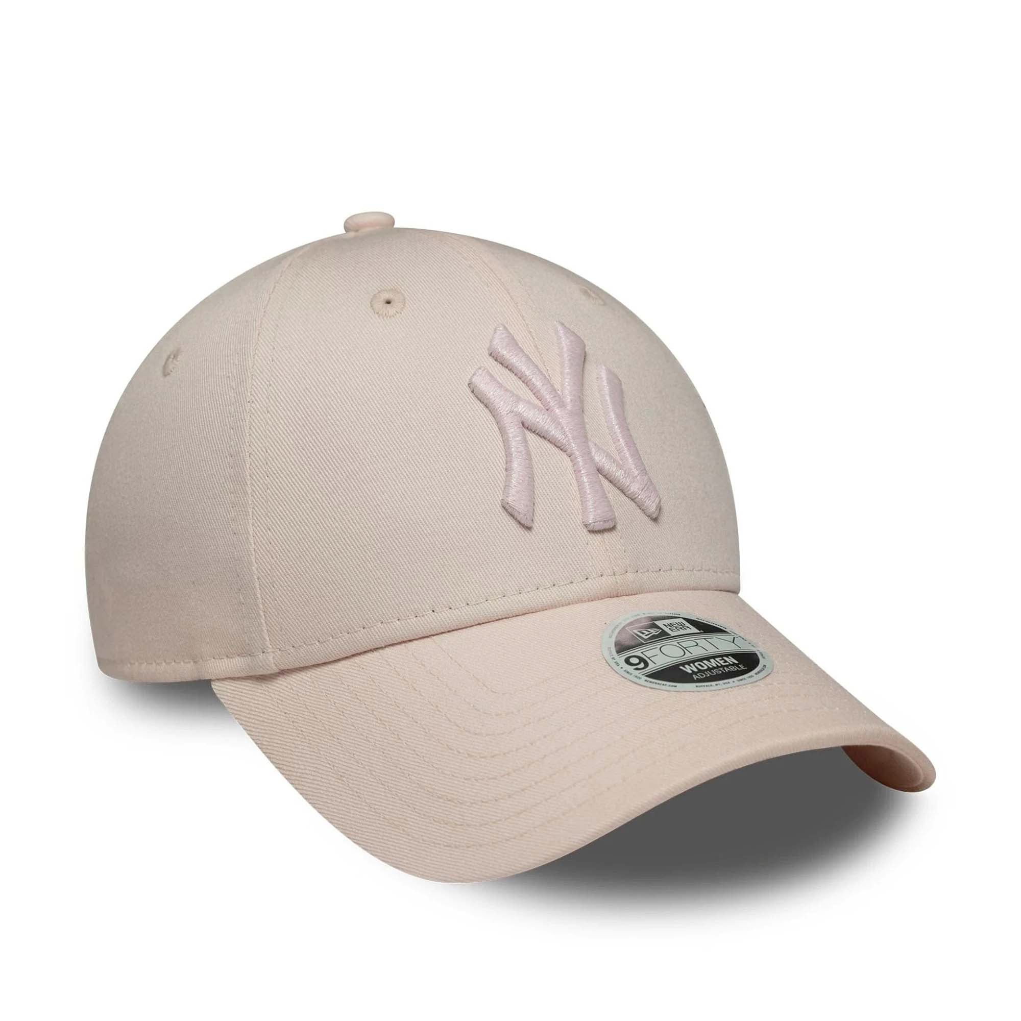 WMNS_METALLIC_LOGO_9FORTY_NEYYAN_60771738_PMP_Image_3