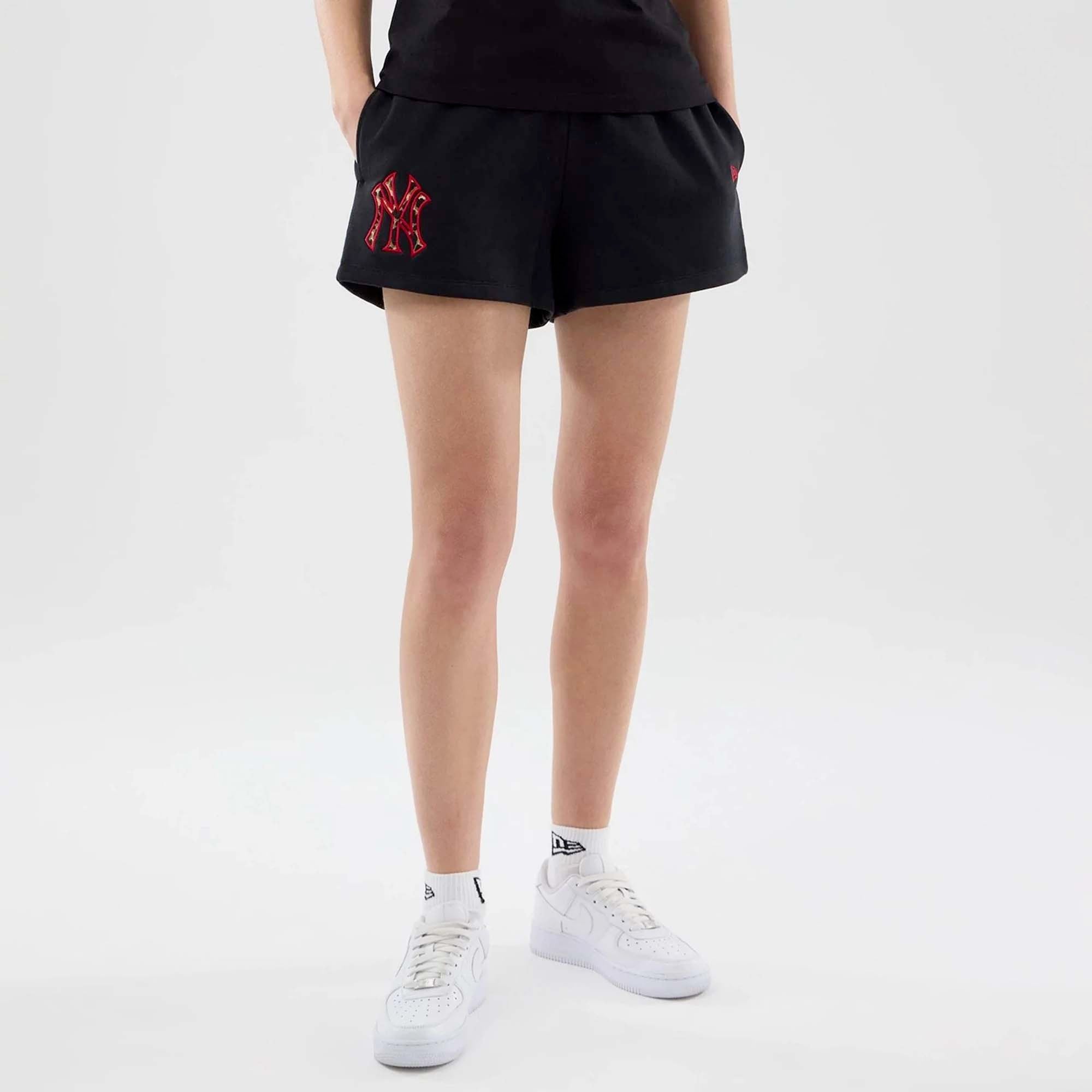 WMNS_MLB_INFILL_SHORT_NEYYAN_60771620_001_Image_2