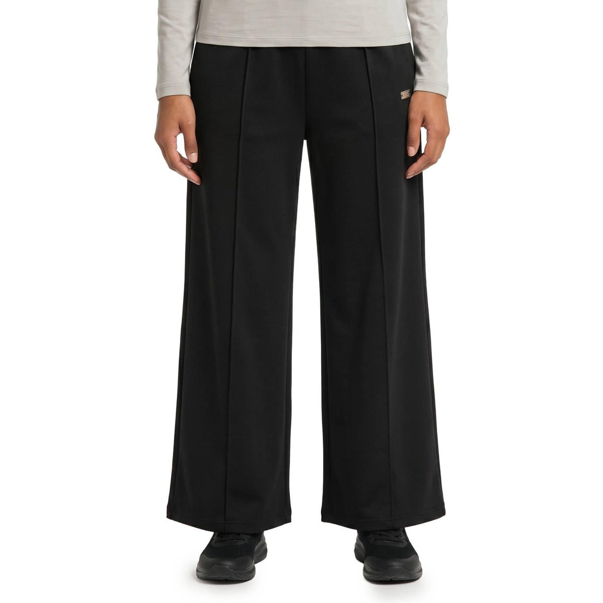 WOMAN_COMFY_W7356P13X01_09_Image_2