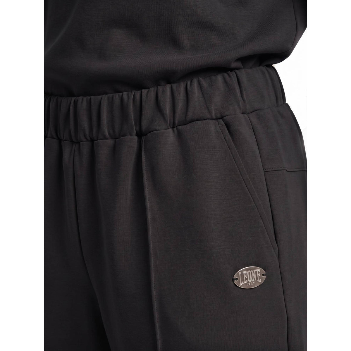 WOMAN_COMFY_W7359P13X01_09_Image_4