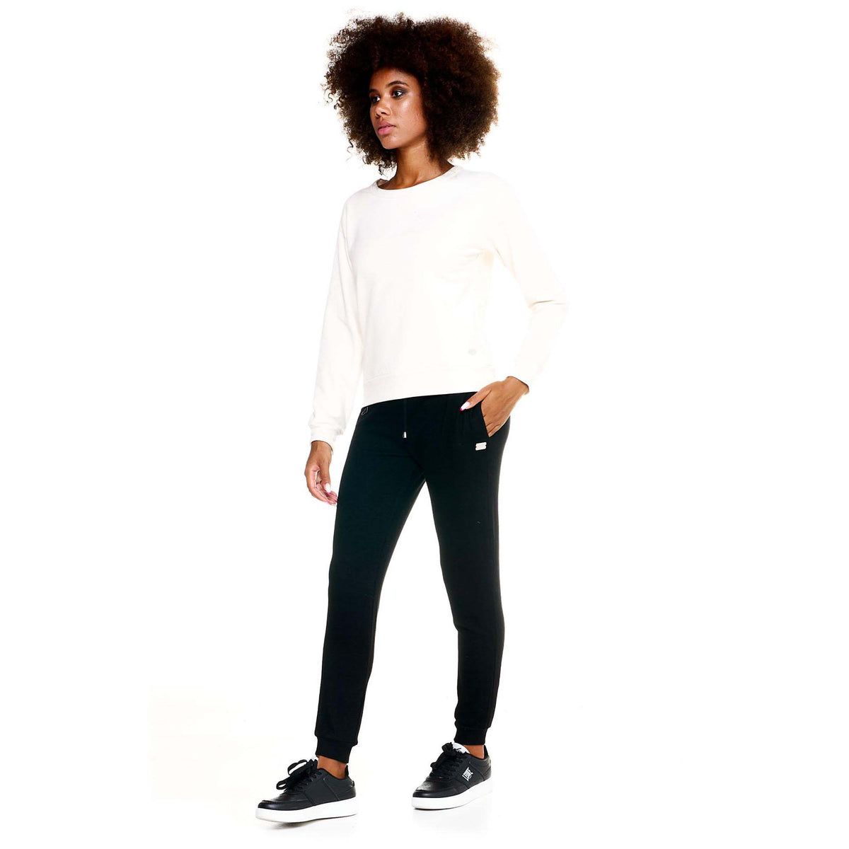 WOMAN_CREWNECK_BASIC_W5200T7F03_166_Image_2