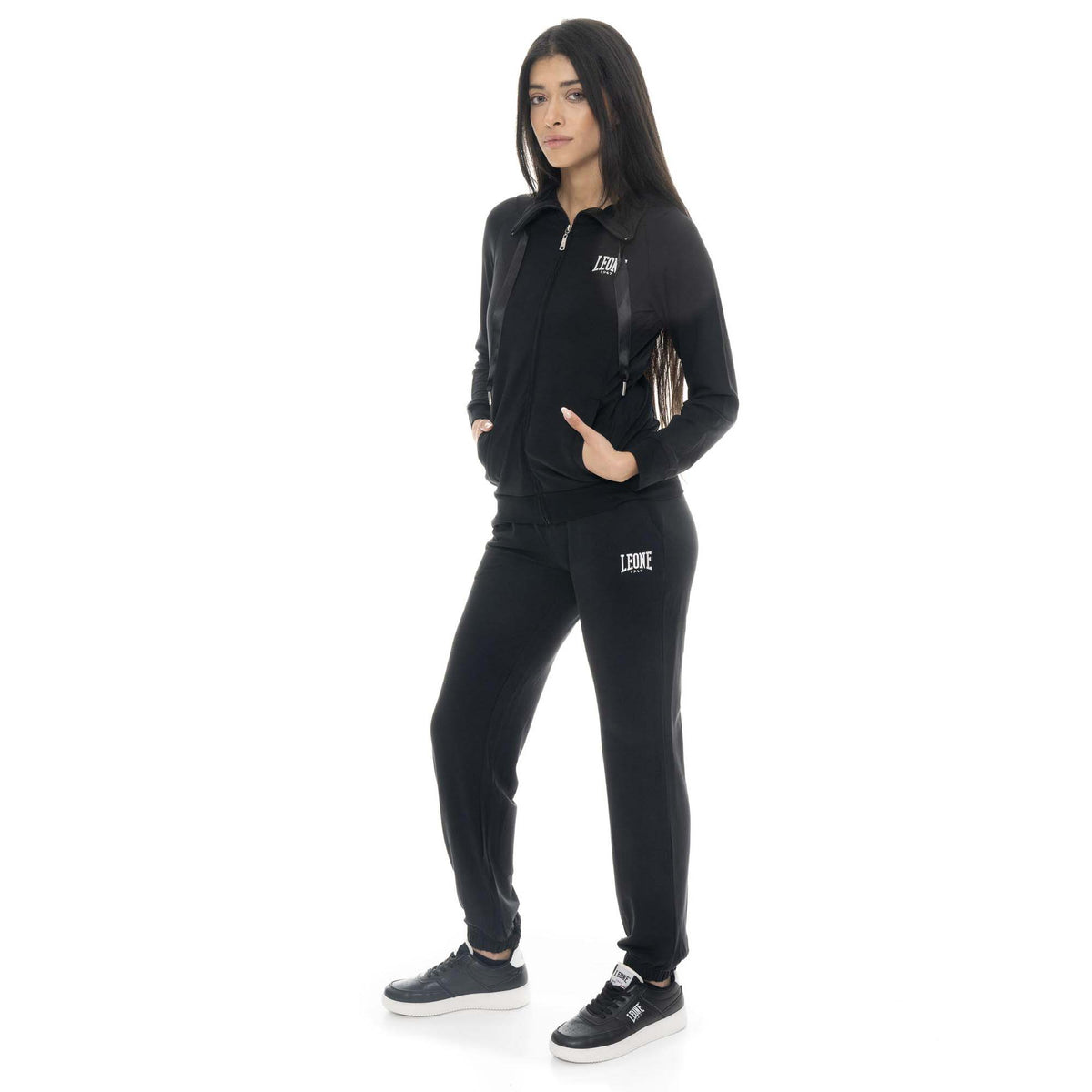 WOMAN_FULL_ZIP_SPRING_VIBES_W6509T10M01_09_Image_2