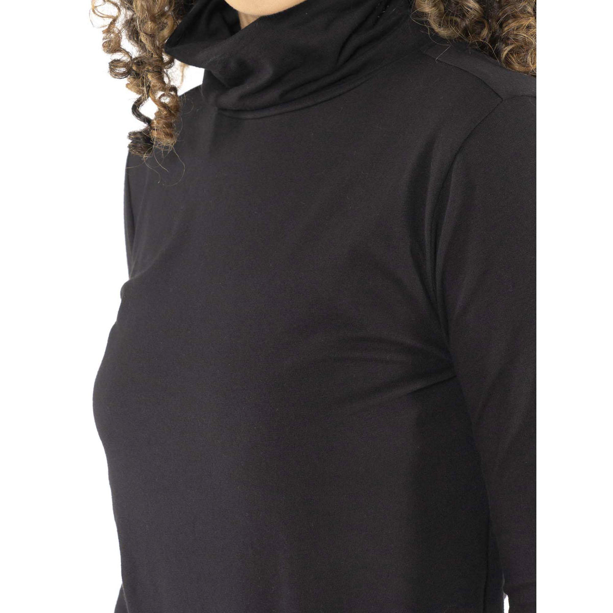 WOMAN_HIGH_COLLAR_NEVER_WITHOUT_W6115S9J06_09_Image_3