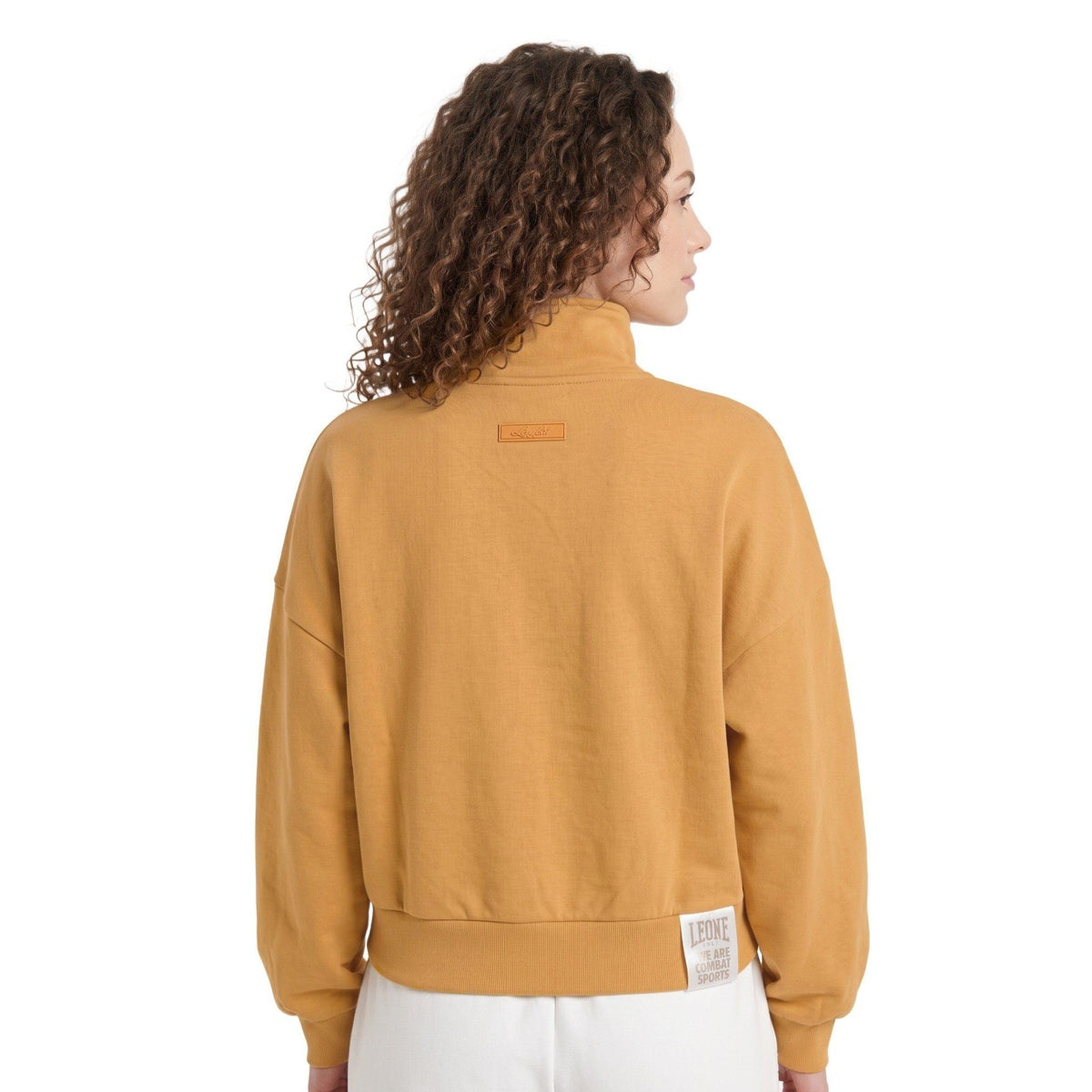 WOMAN_HIGH_COLLAR_TEEN_W7328T13F18_32_Image_5