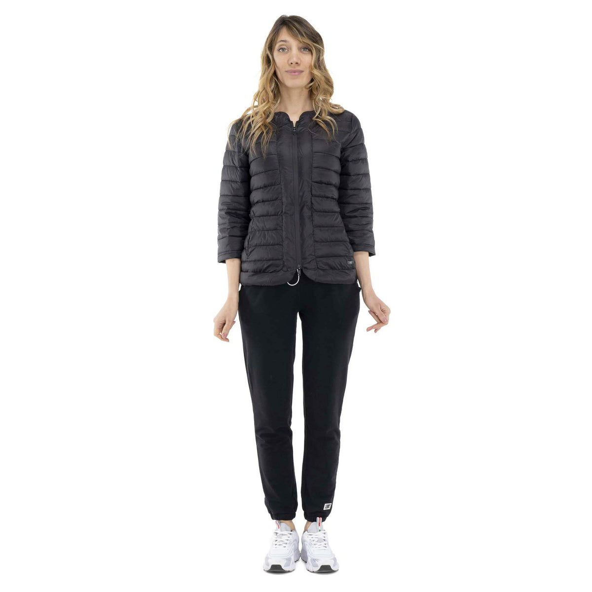 WOMAN_JACKETS_BASIC_W4699J6N01_09_Image_2