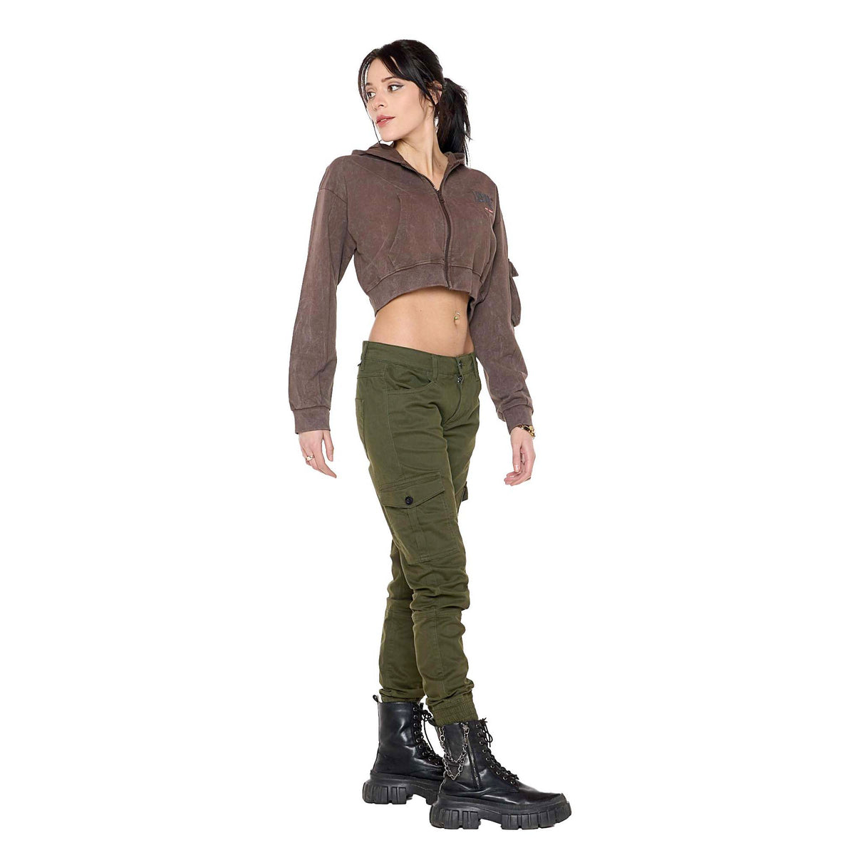WOMAN_SHORT_FULL_ZIP_GEN_Z_W6194T9F12_87_Image_3