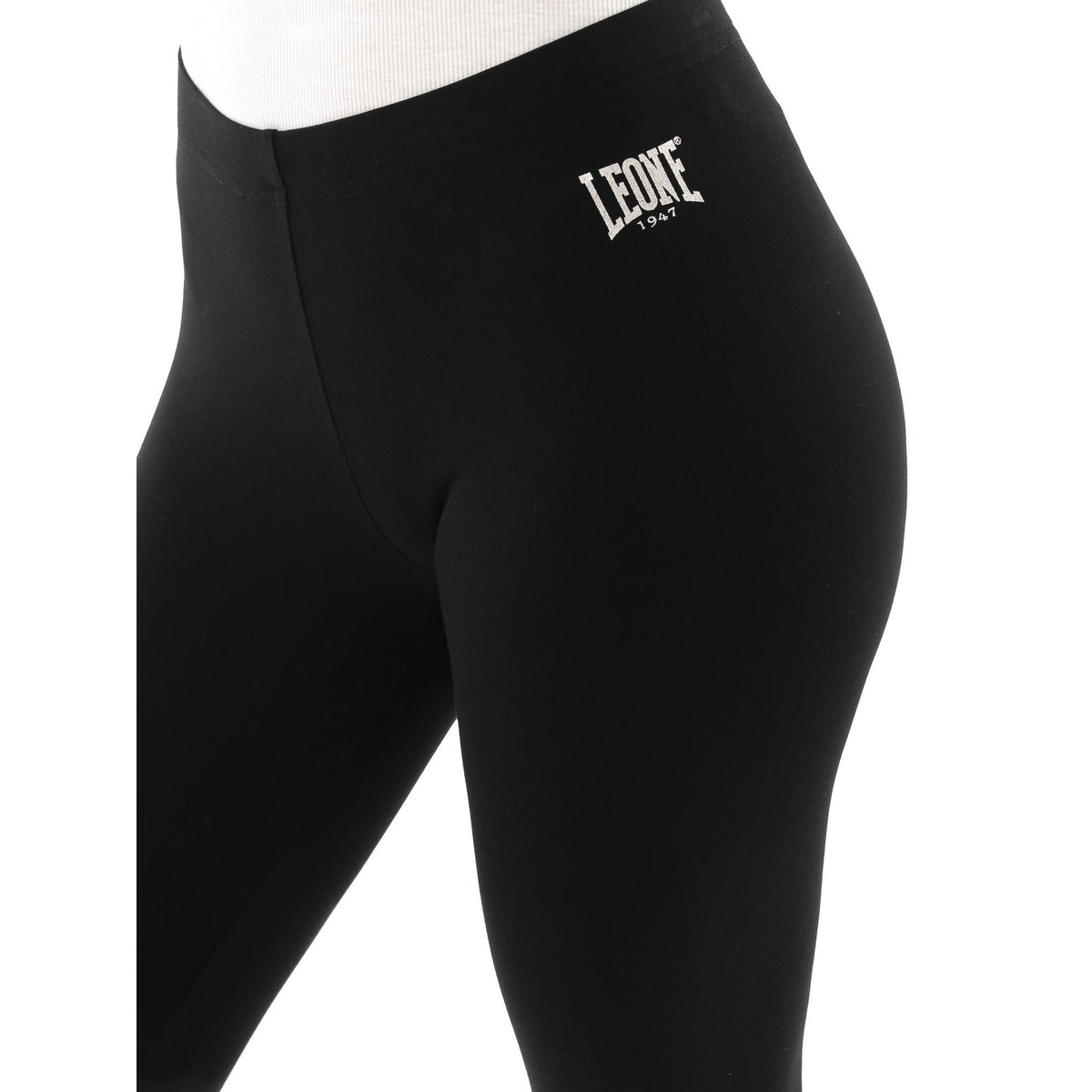 WOMAN_SHORT_LEGGINGS_NEW_BASIC_W5713P12J01_09_Image_4
