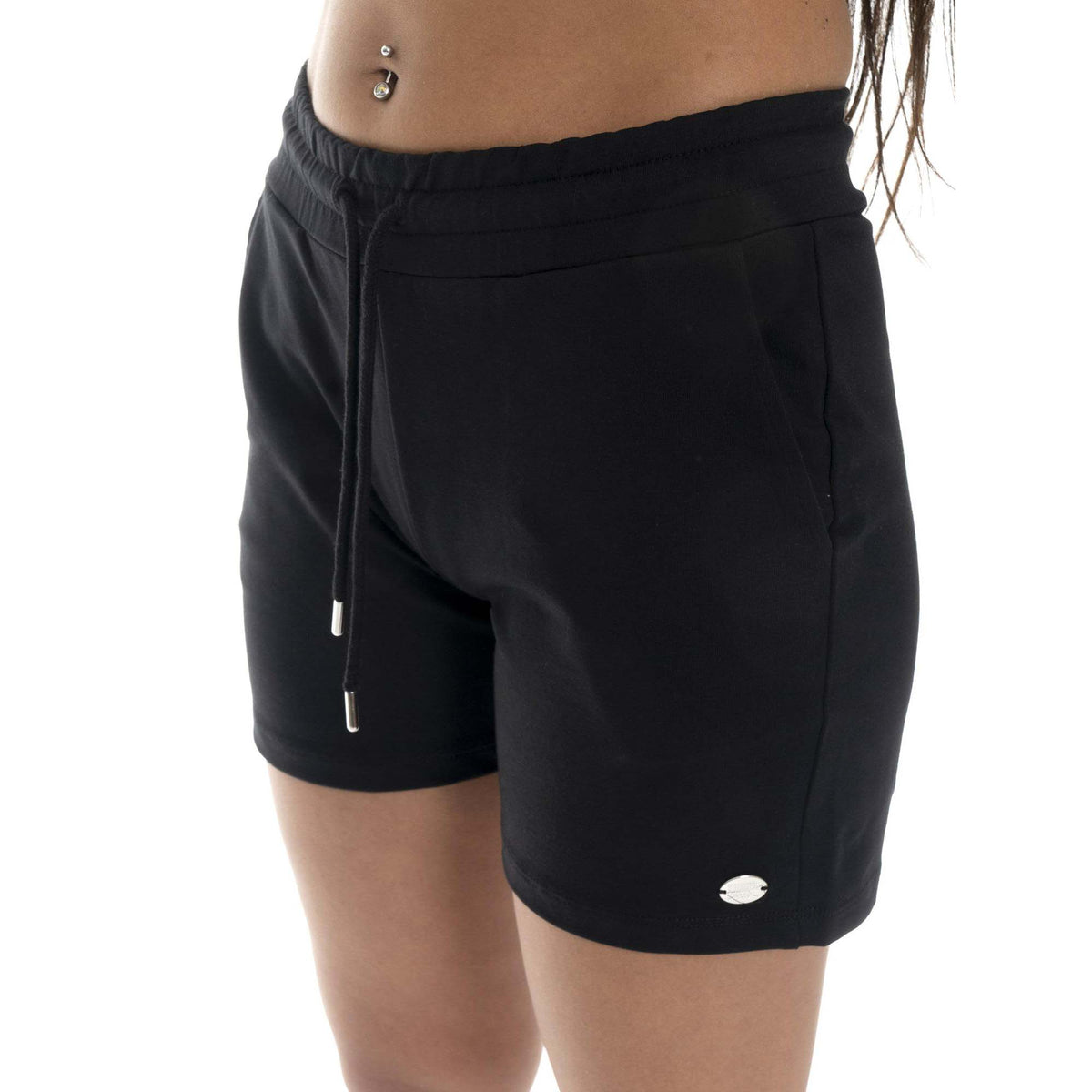WOMAN_SHORT_NEW_BASIC_W5715B10F13_09_Image_3