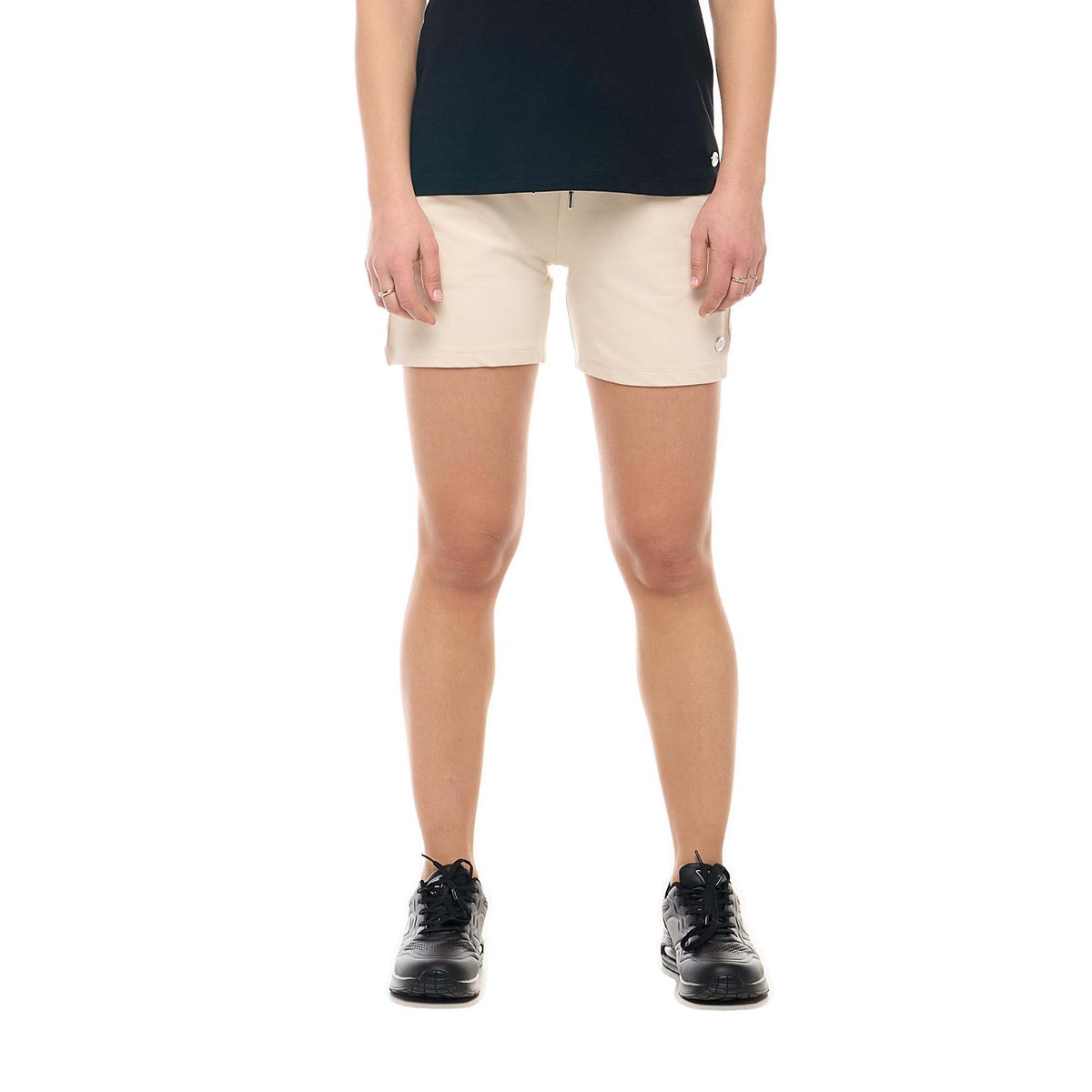 WOMAN_SHORT_NEW_BASIC_W5715B8F13_146_Image_1