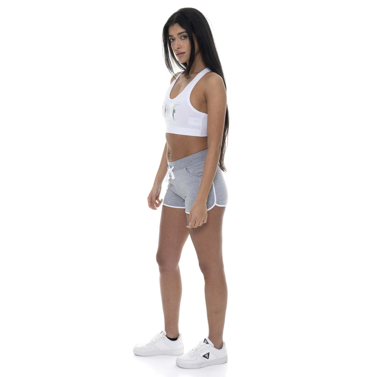 WOMAN_SHORT_NEW_BASIC_W5716B10F13_04_Image_2